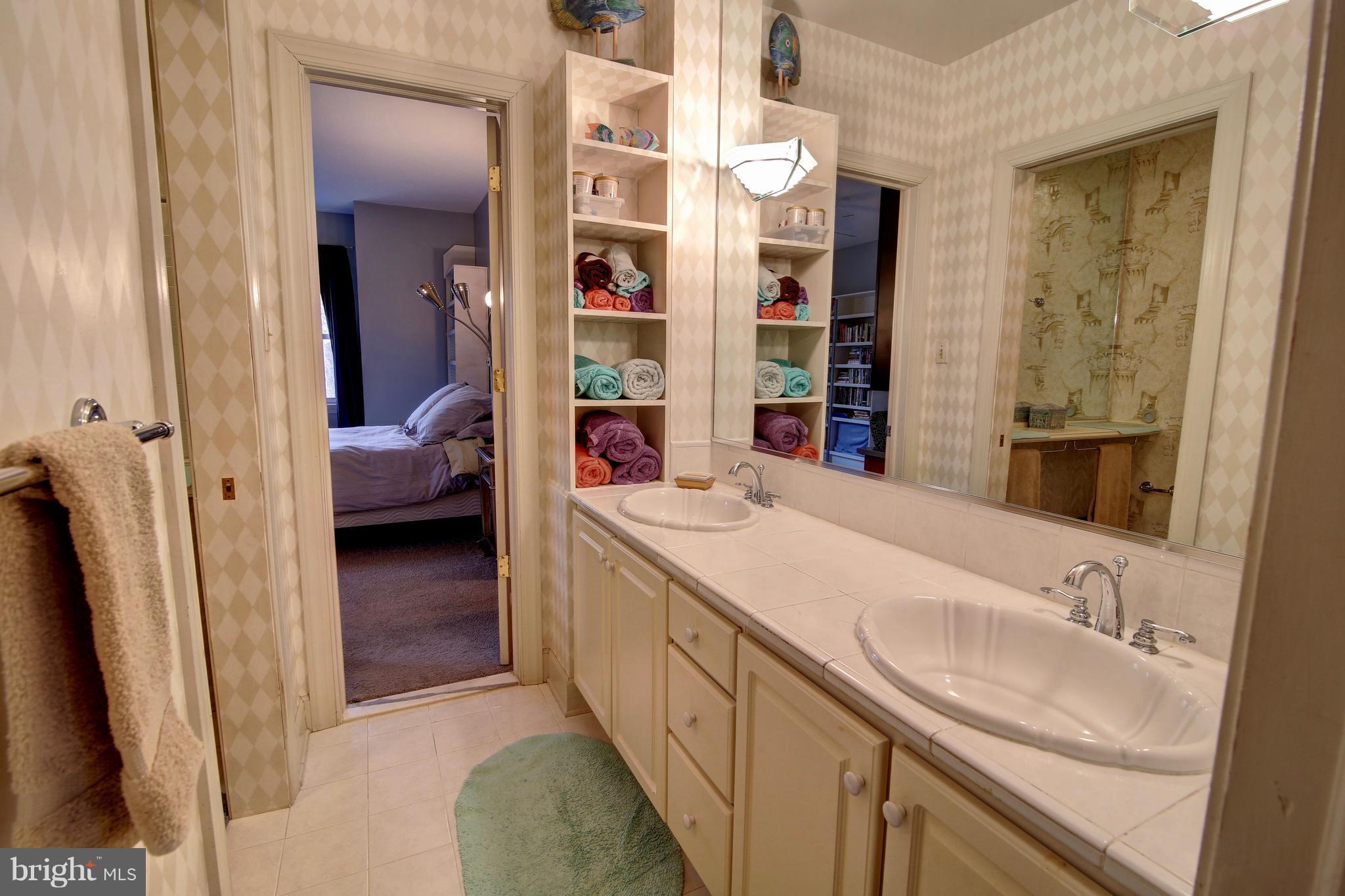 HERTZ DIVISION - Residential