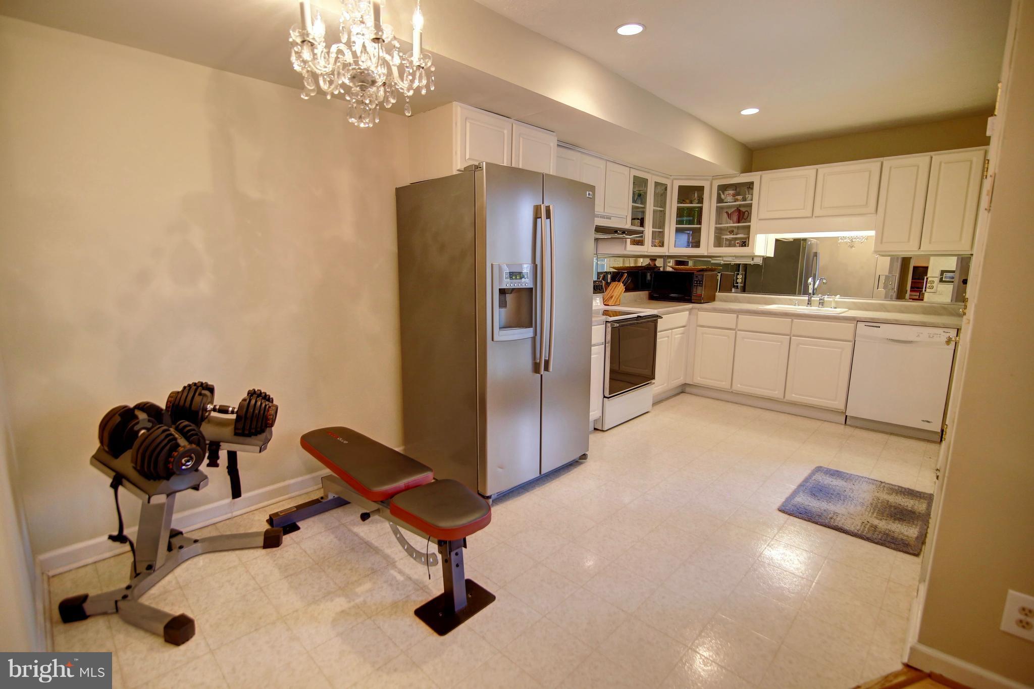 HERTZ DIVISION - Residential