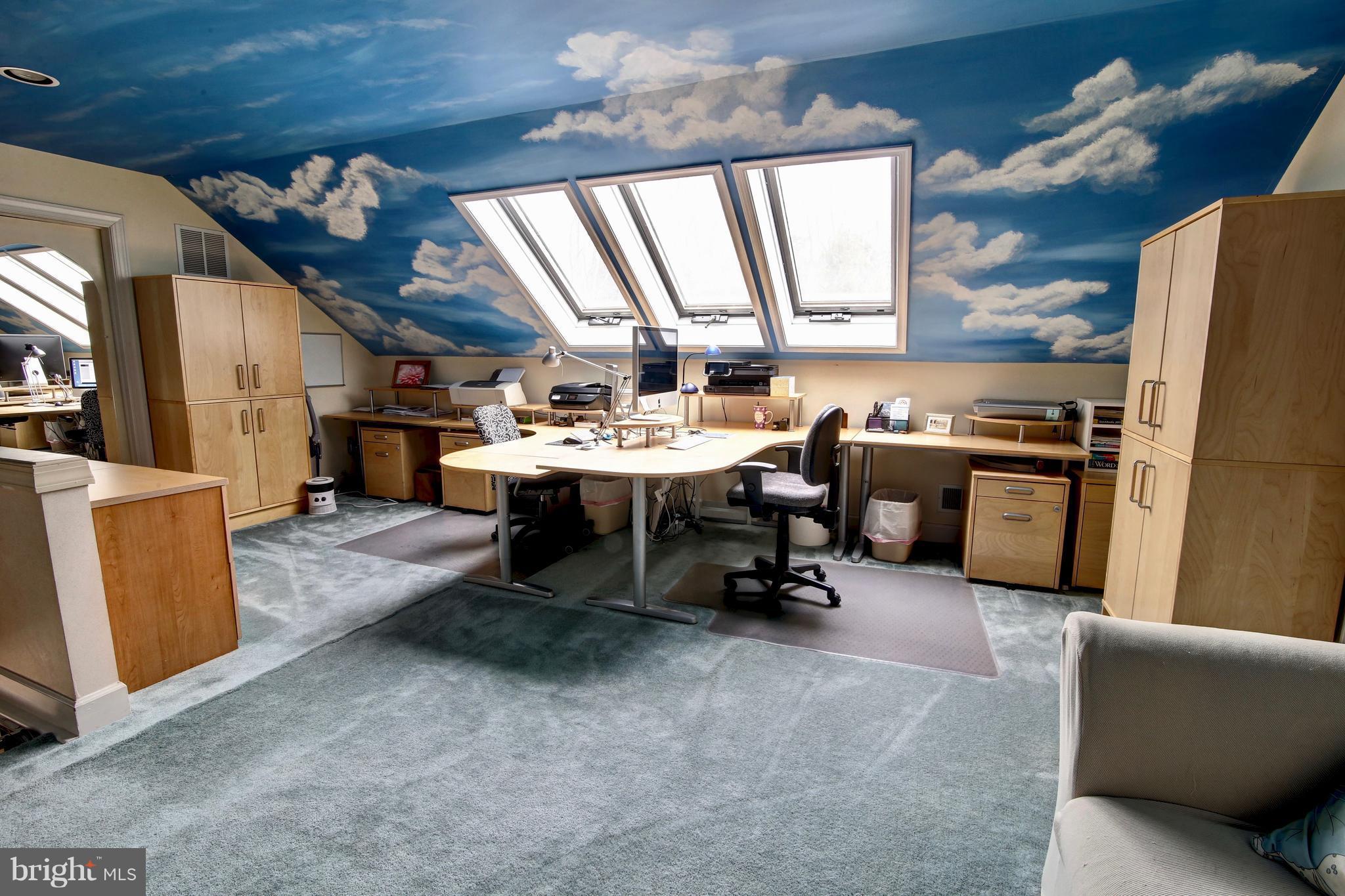 HERTZ DIVISION - Residential