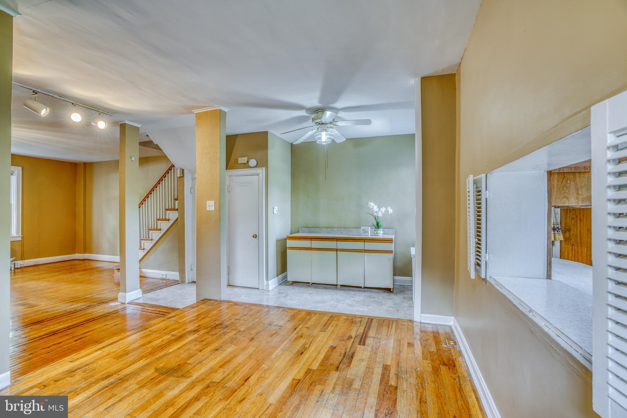 HUNTING RIDGE HISTORIC DISTRICT - Residential Lease