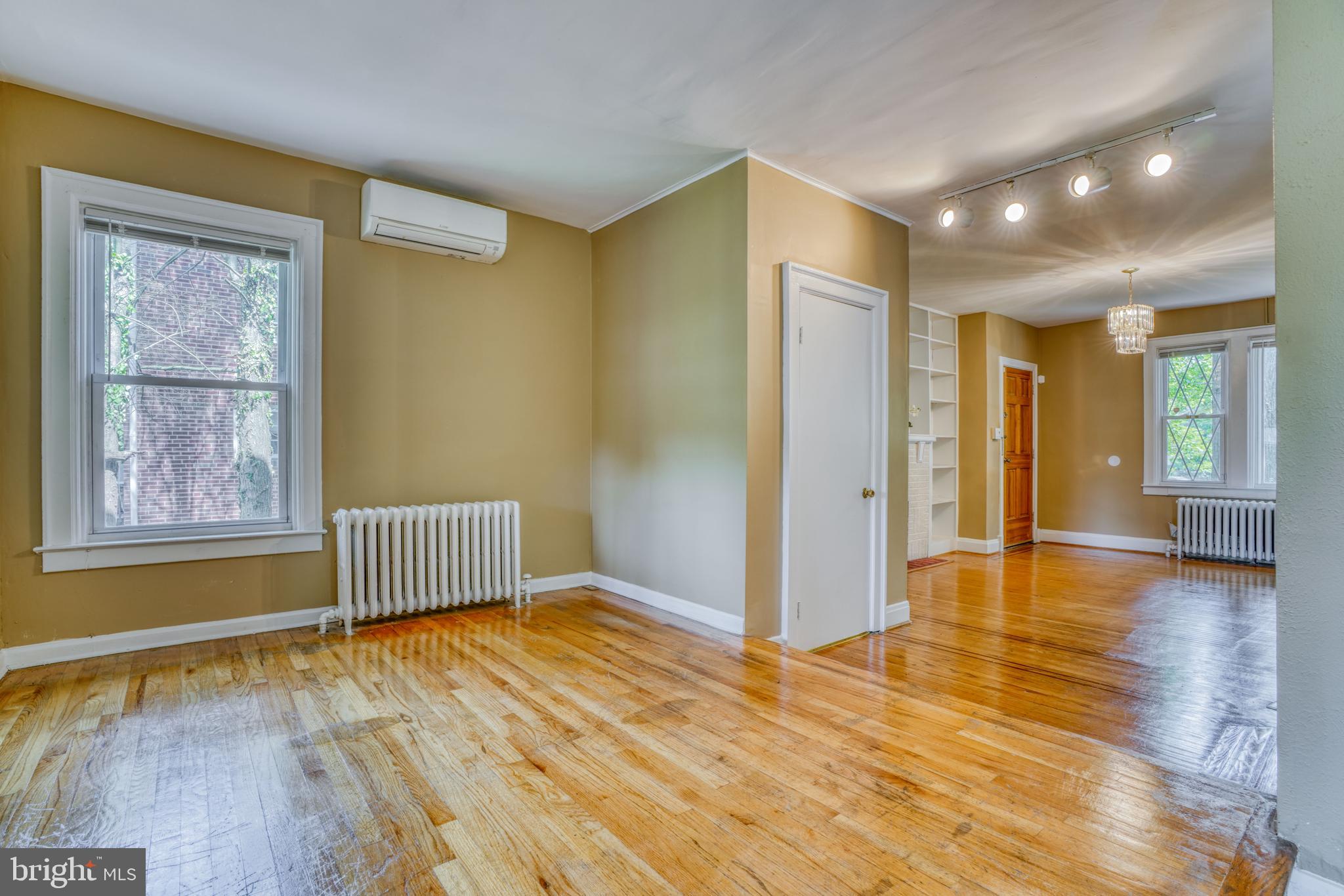 HUNTING RIDGE HISTORIC DISTRICT - Residential Lease