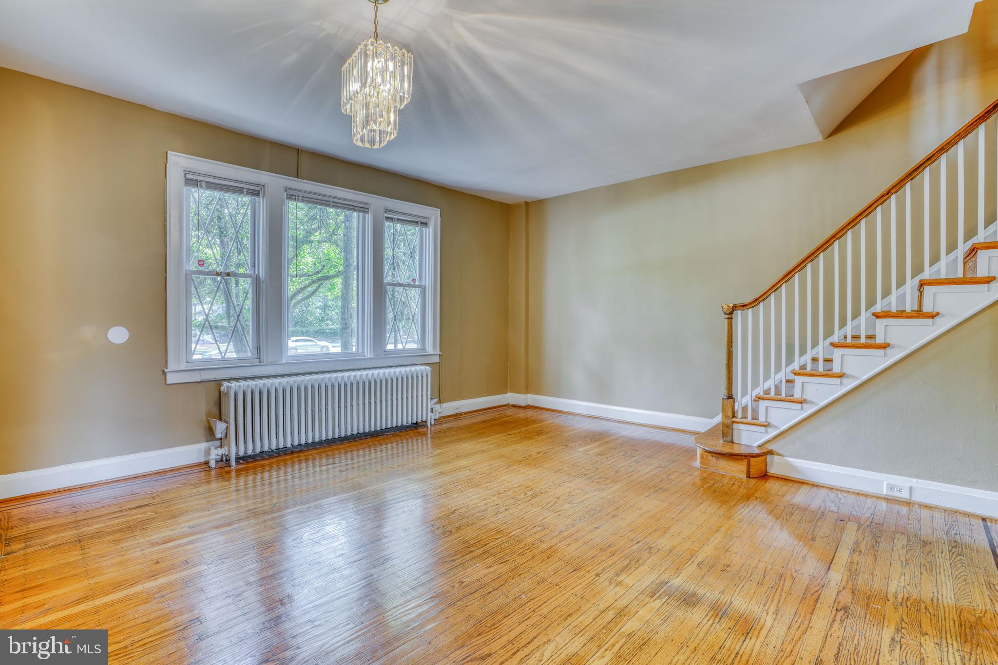 HUNTING RIDGE HISTORIC DISTRICT - Residential Lease