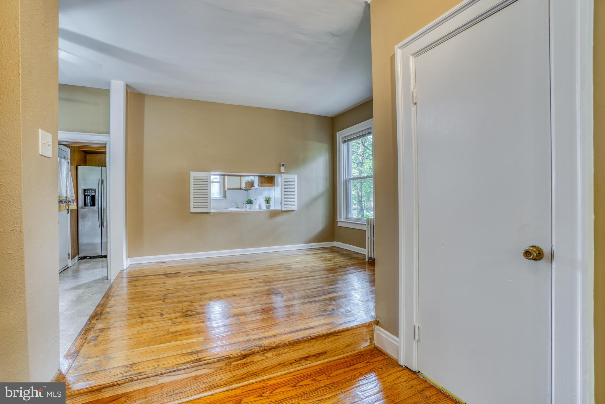 HUNTING RIDGE HISTORIC DISTRICT - Residential Lease