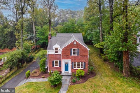 1307 TRACY PLACE FALLS CHURCH VA 22046