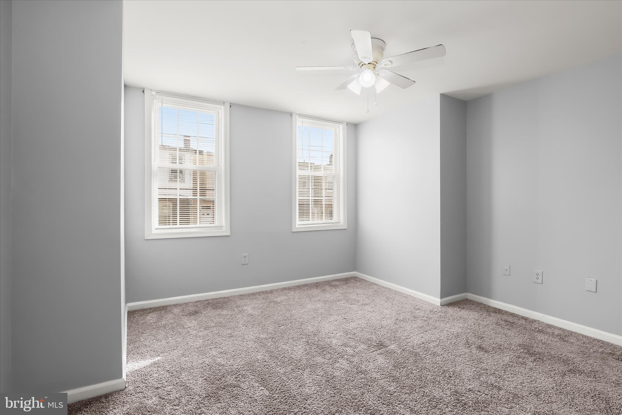 GREEKTOWN - Residential