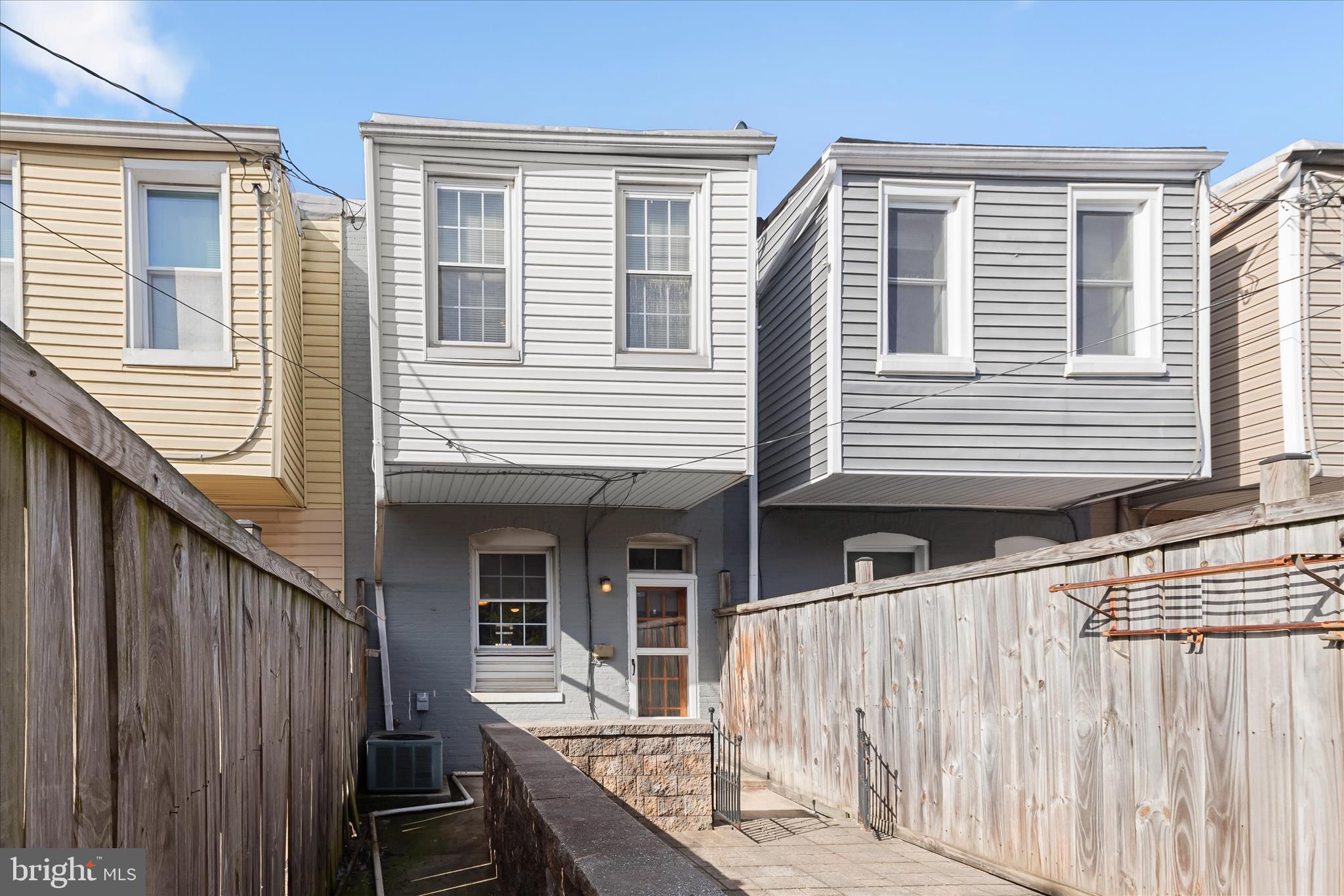 GREEKTOWN - Residential