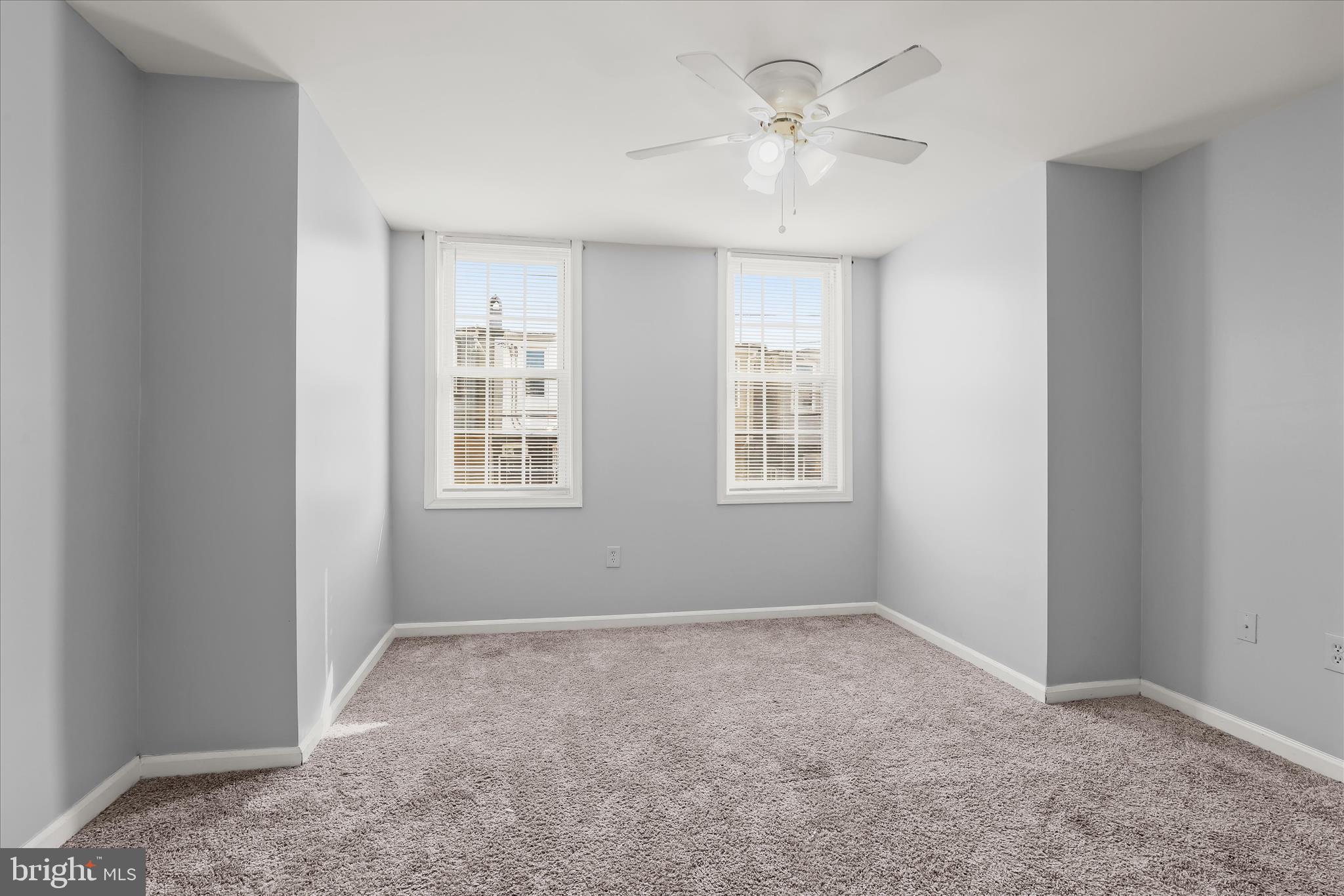 GREEKTOWN - Residential