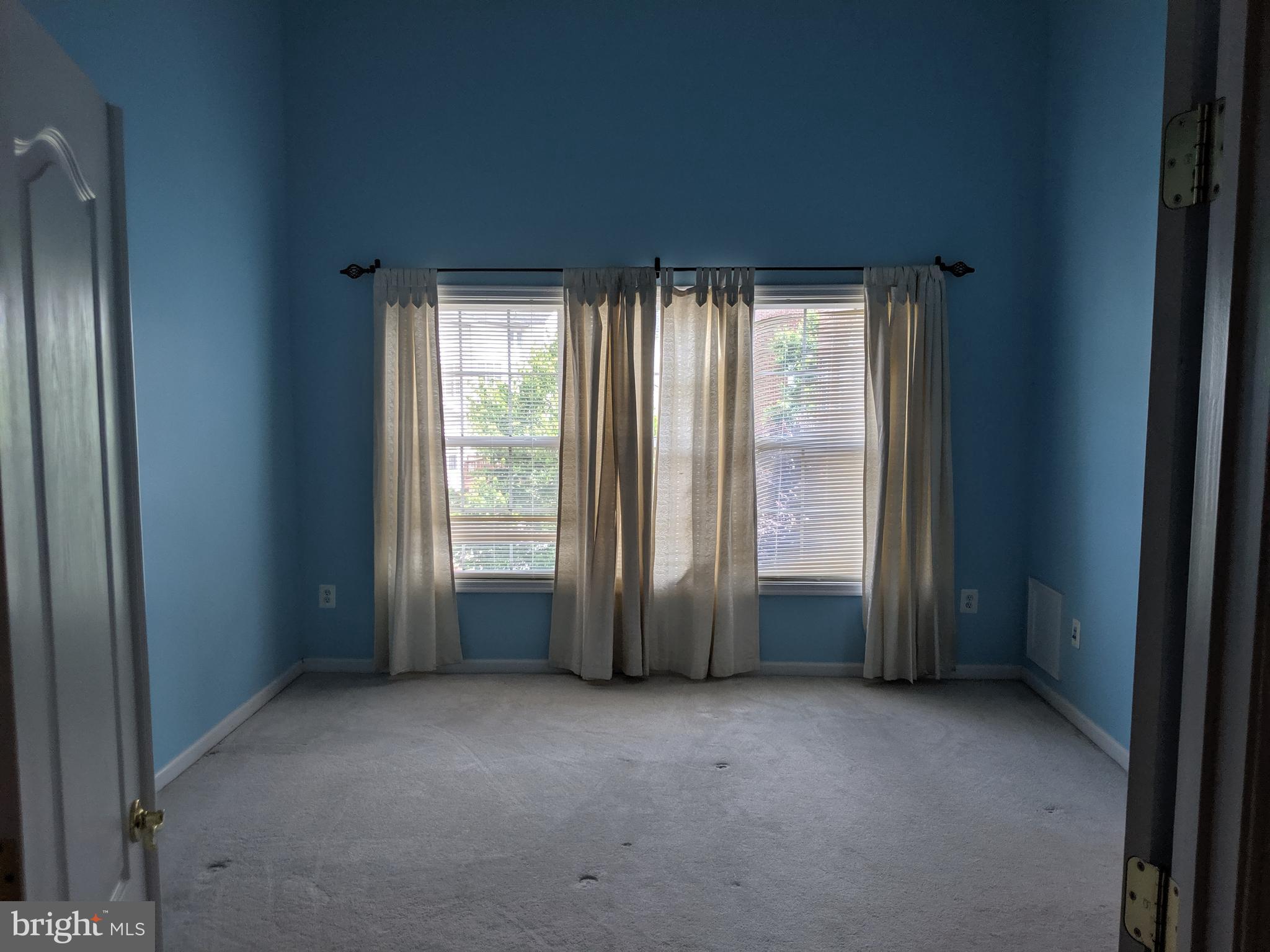 GOVERNORS GRANT - Residential Lease