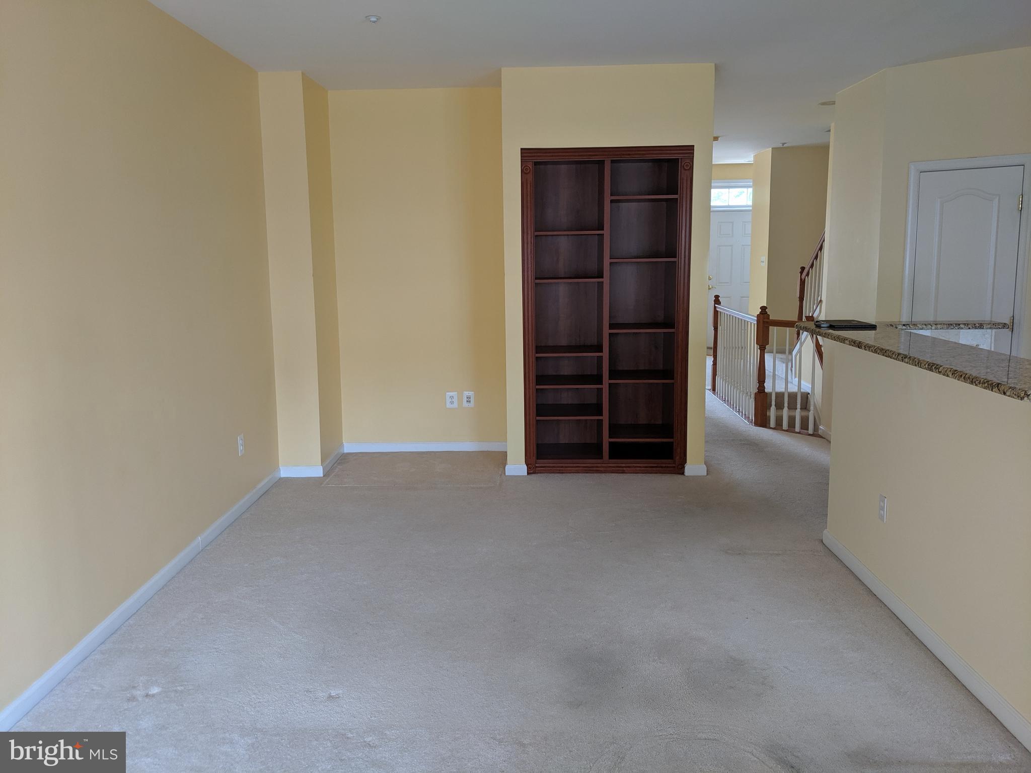 GOVERNORS GRANT - Residential Lease