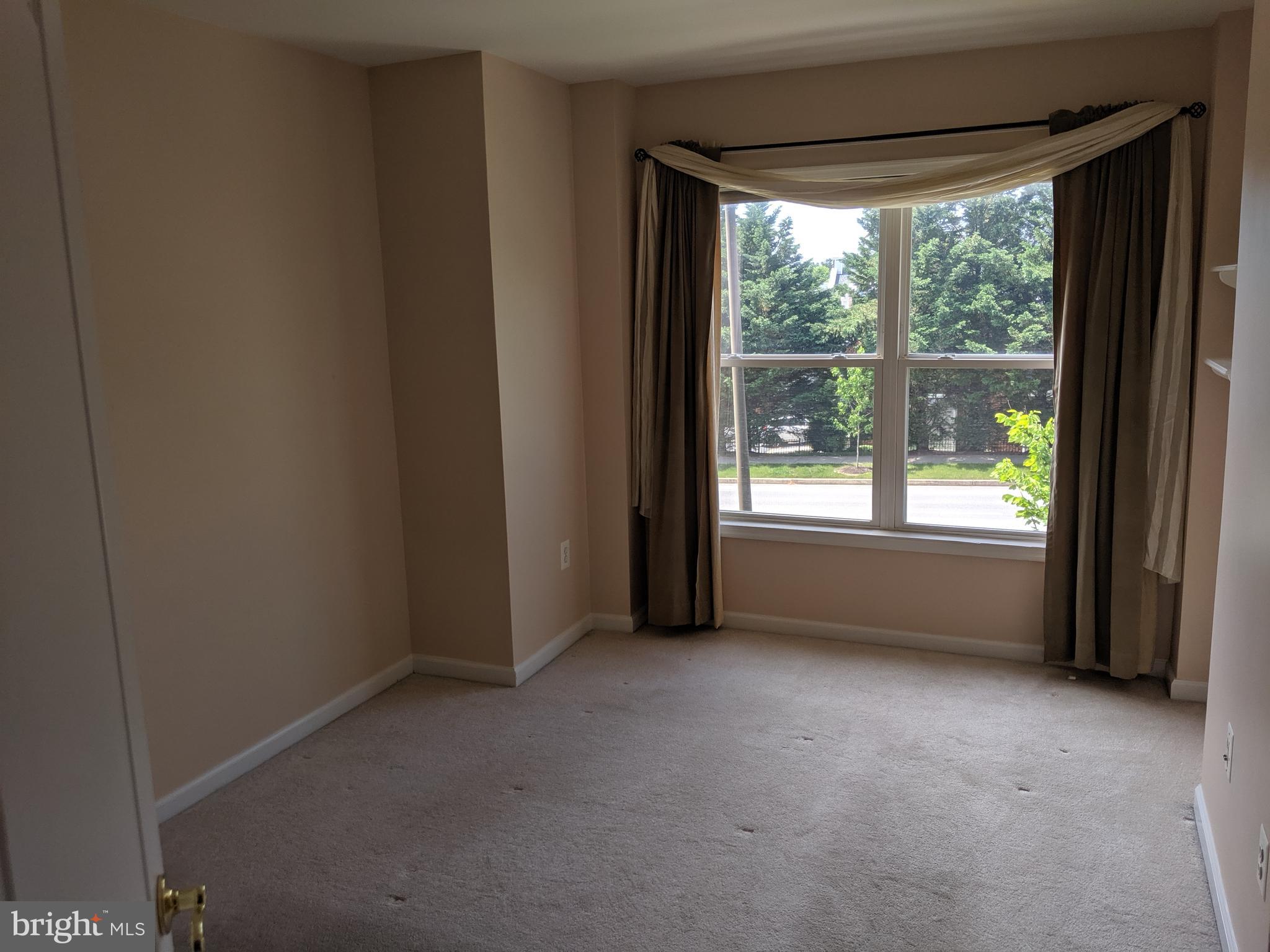 GOVERNORS GRANT - Residential Lease