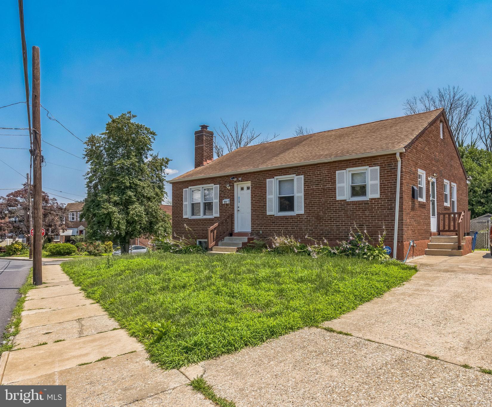 Welcome to 711 Poplar Street — a charming 3-bedroom, 1-bathroom ranch-style single-family home nestled in the heart of Sharon Hill. Step through the front door and you'll immediately notice the inviting screened-in porch to your left — a perfect spot for morning coffee or relaxing evenings. Inside, the bright and airy living room flows seamlessly into the dining area, creating a warm space for entertaining or everyday living. The kitchen is conveniently located just off the dining room and includes access to the driveway, making grocery trips a breeze. Down the hallway near the front entrance, you’ll find the spacious primary bedroom, along with two additional bedrooms that are ideal for children, guests, or a home office setup. A full bathroom with a tub/shower combo completes the main level. Head downstairs to the large, unfinished basement — a blank canvas with potential for additional living space, a home gym, or extra storage. Located close to local shopping, schools, grocery stores, and everyday conveniences, this home also offers easy access to Philadelphia International Airport and Center City.