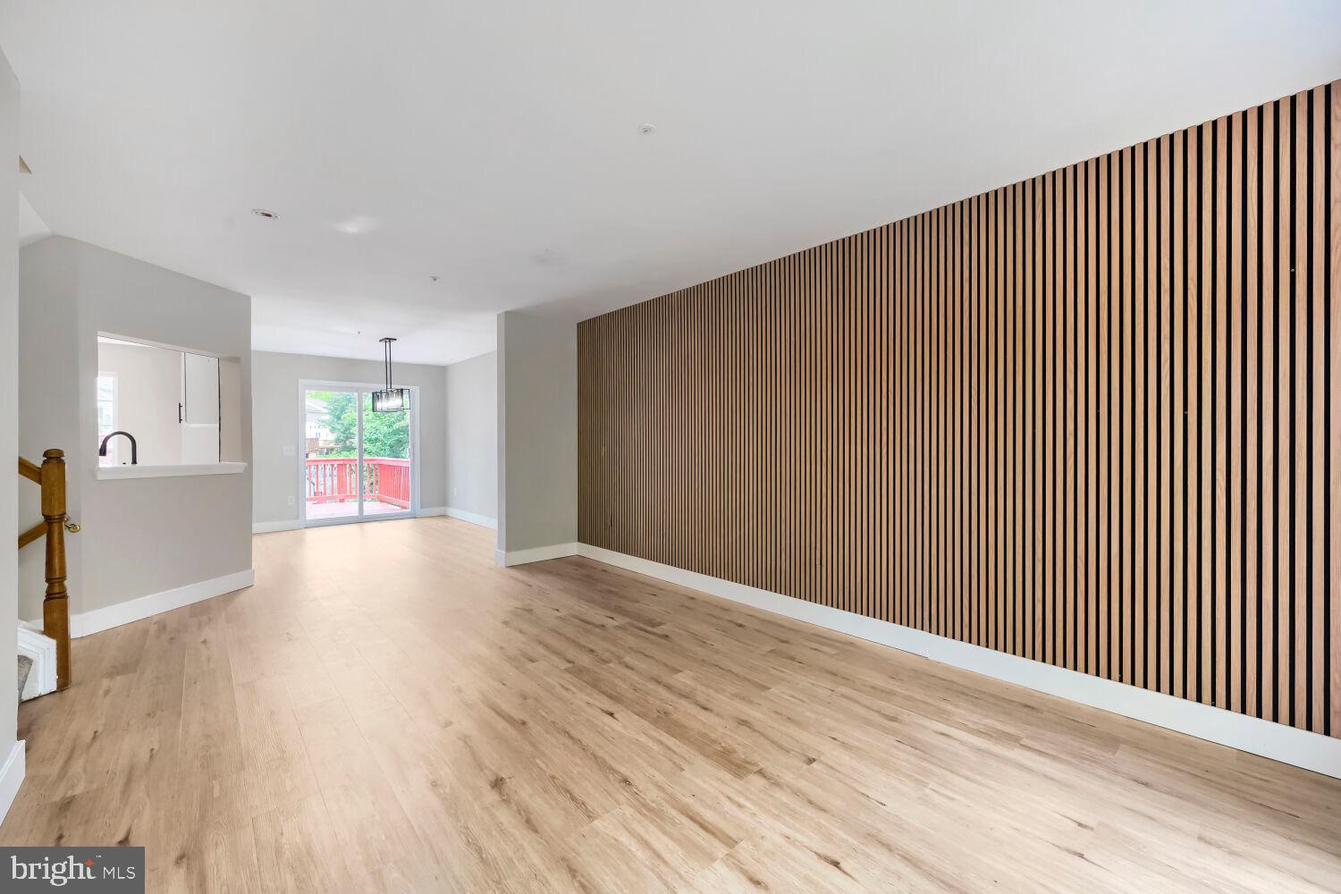 24 STRETHAM COURT