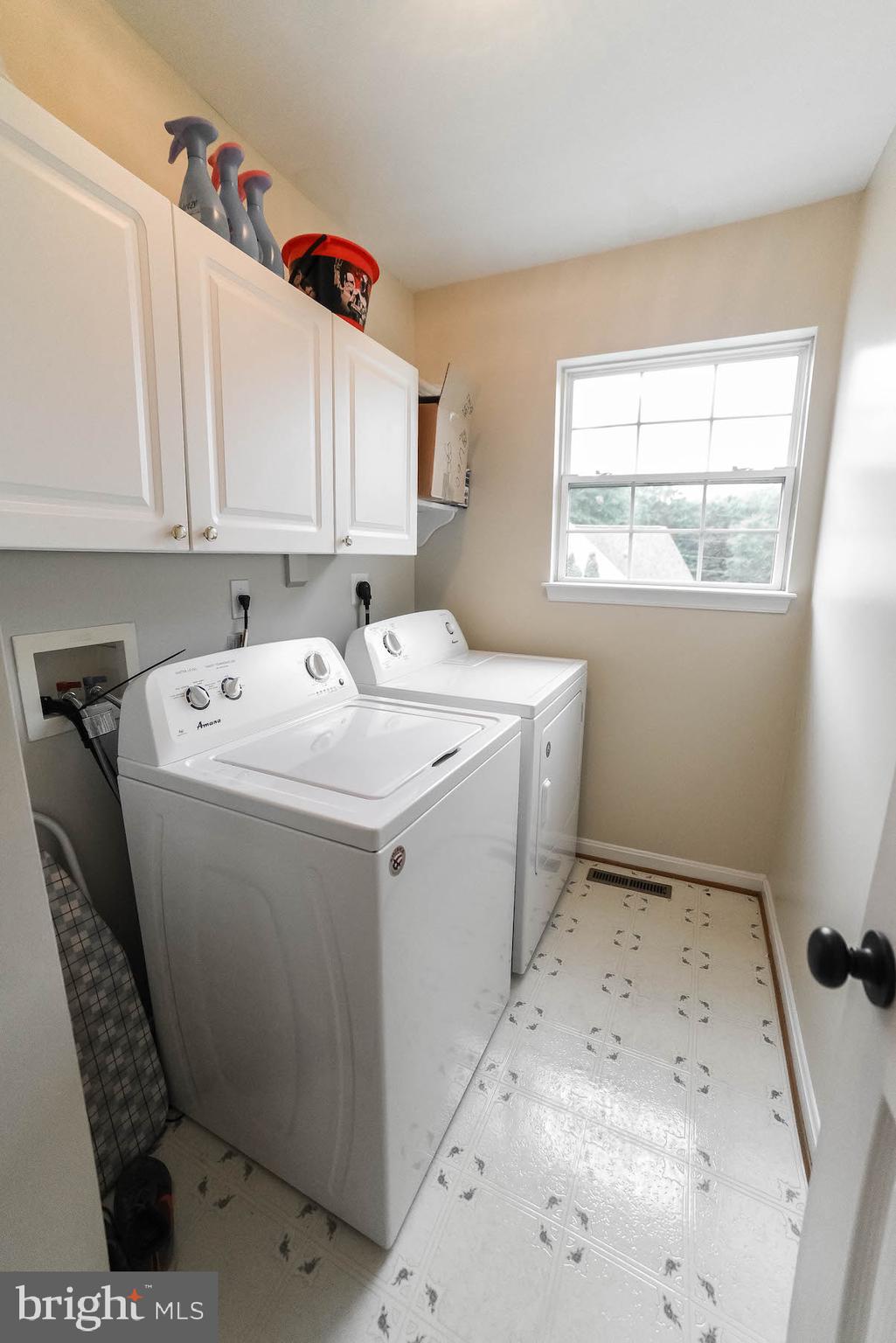 HUNTING QUARTERS - Residential