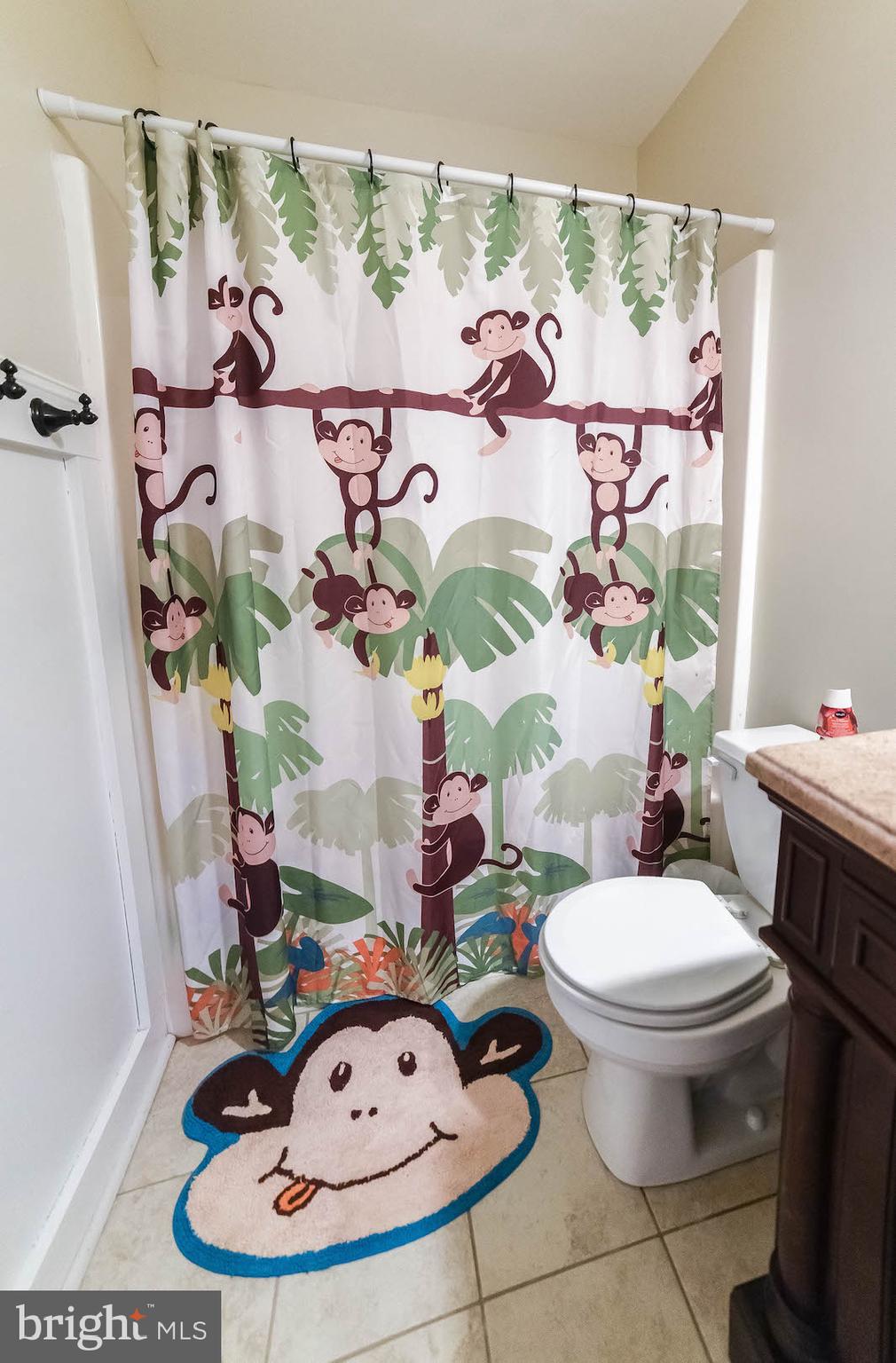 HUNTING QUARTERS - Residential