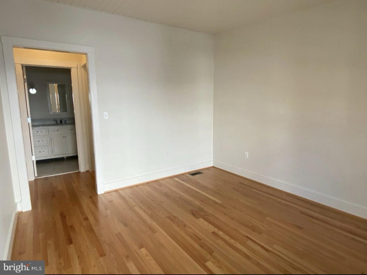 MOUNT VERNON PLACE HISTORIC DISTRICT - Residential Lease