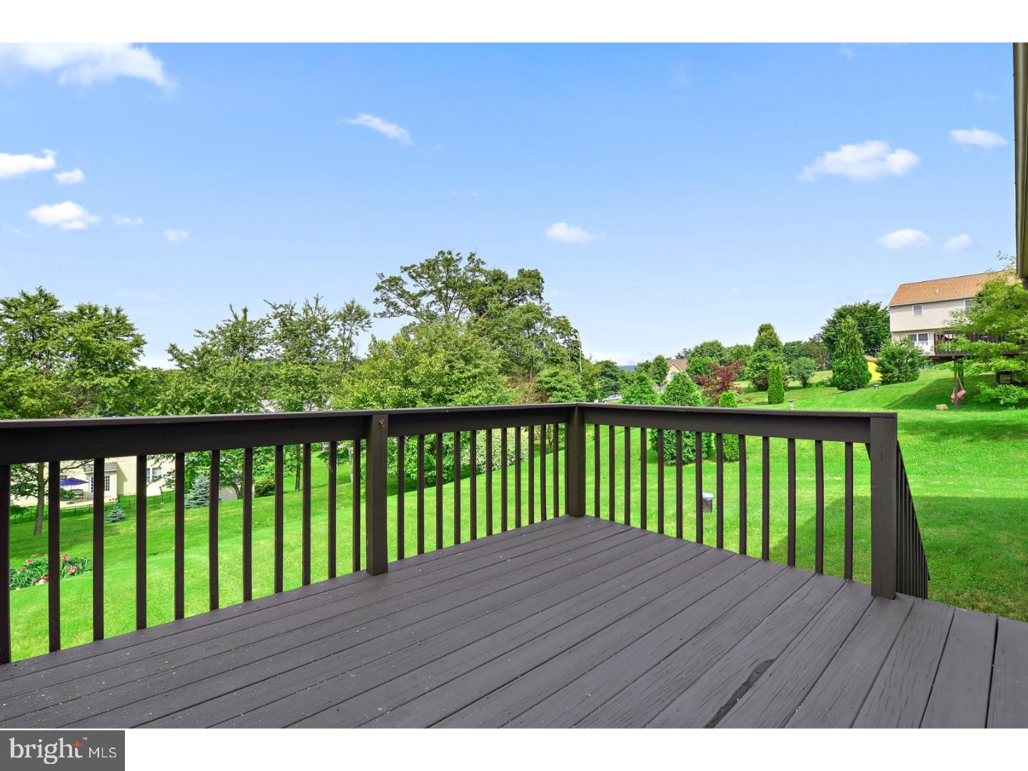 SUNNYSIDE - Residential