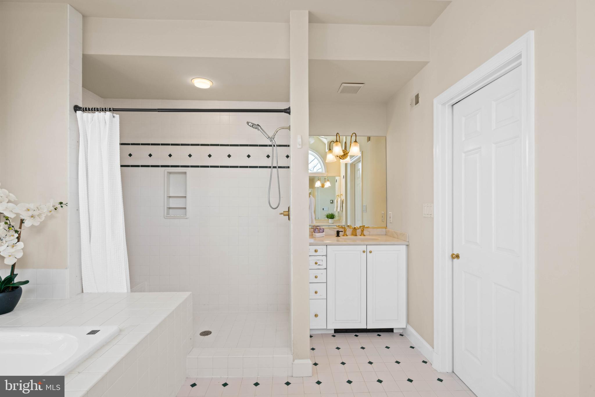 MARTINS ADDITION - Residential