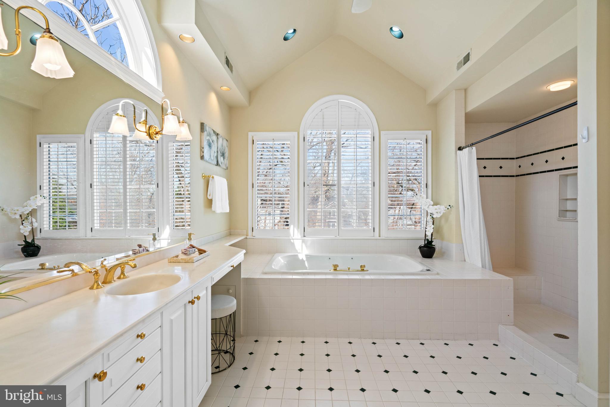 MARTINS ADDITION - Residential