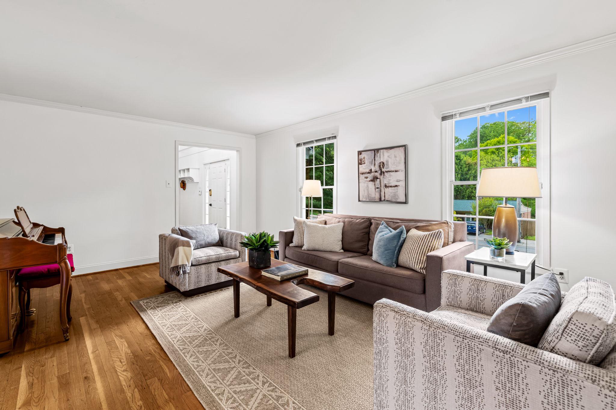 MOUNT WASHINGTON - Residential