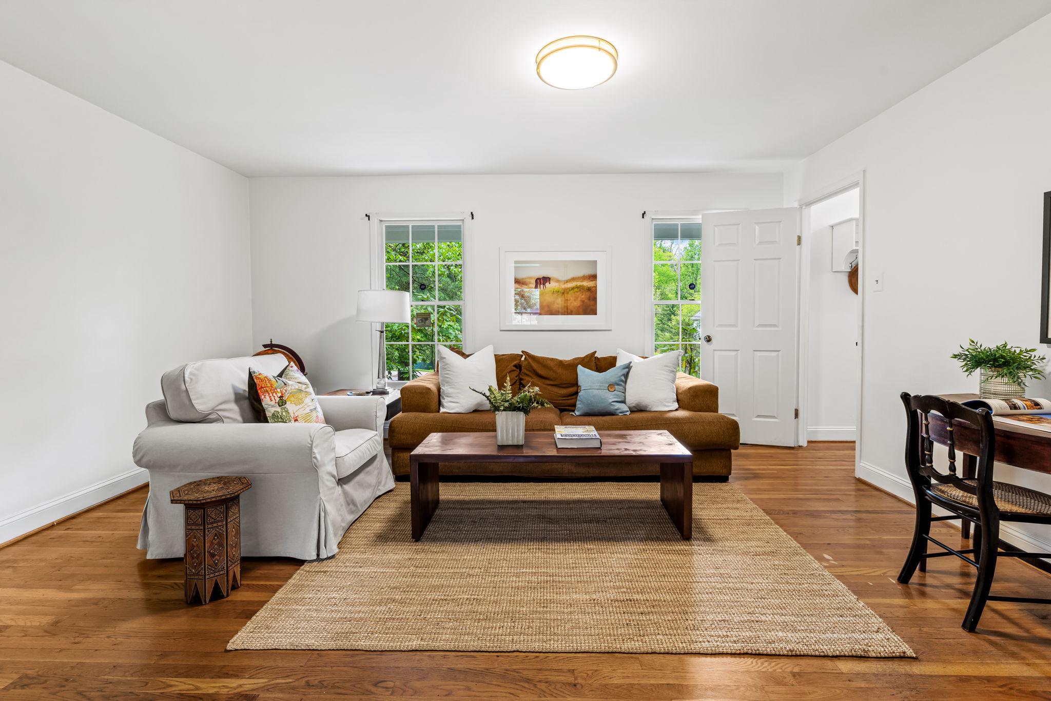 MOUNT WASHINGTON - Residential