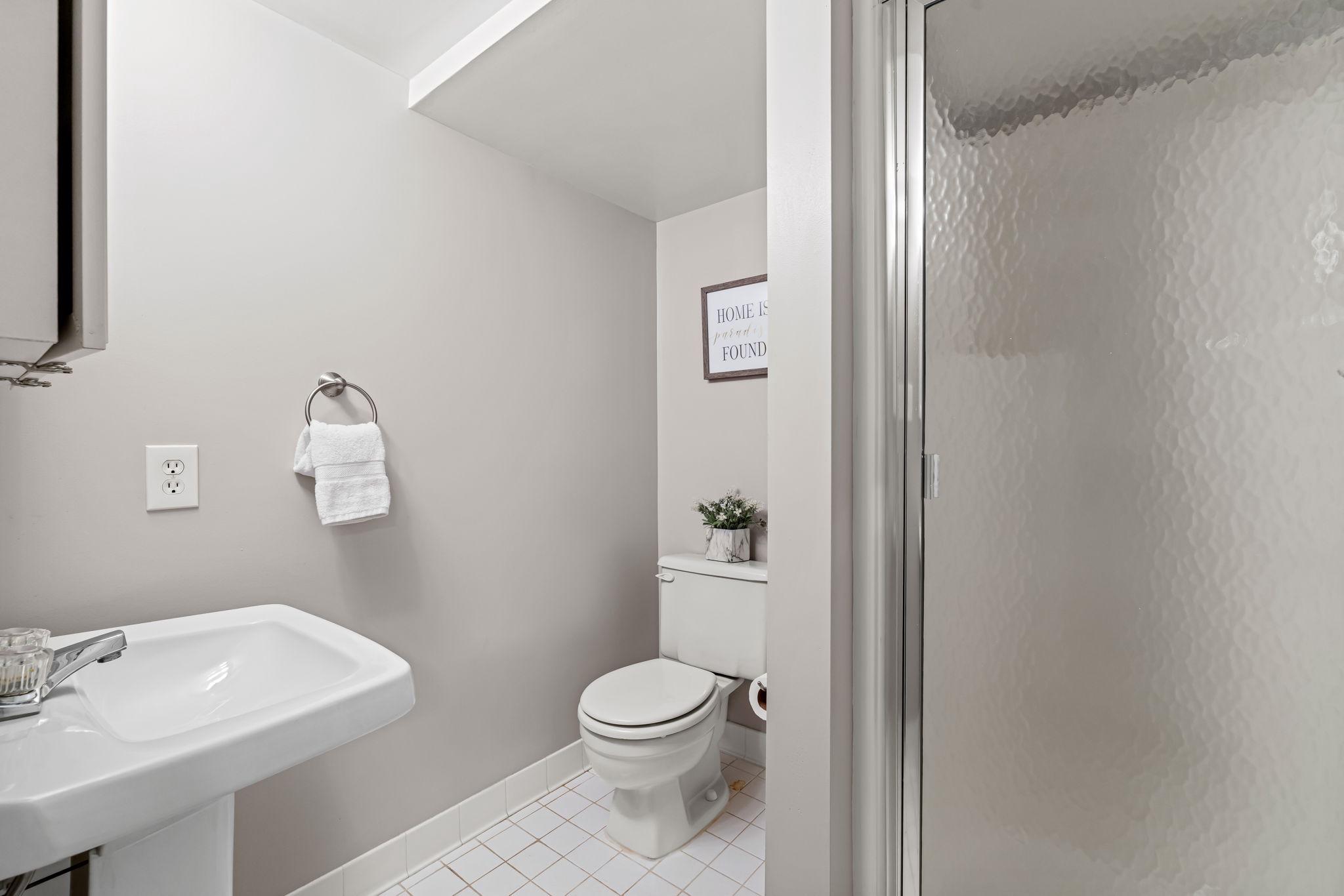 MOUNT WASHINGTON - Residential