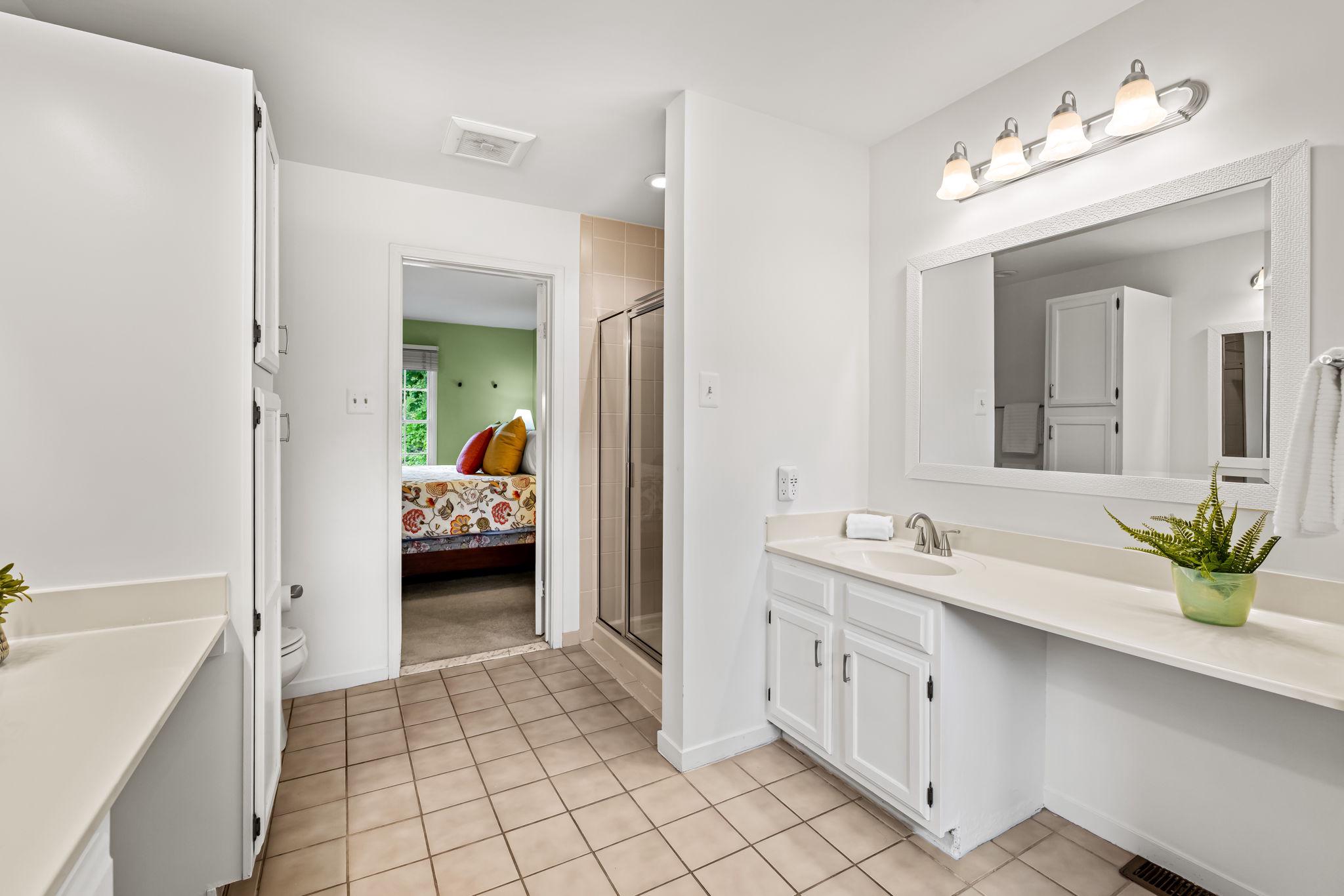 MOUNT WASHINGTON - Residential