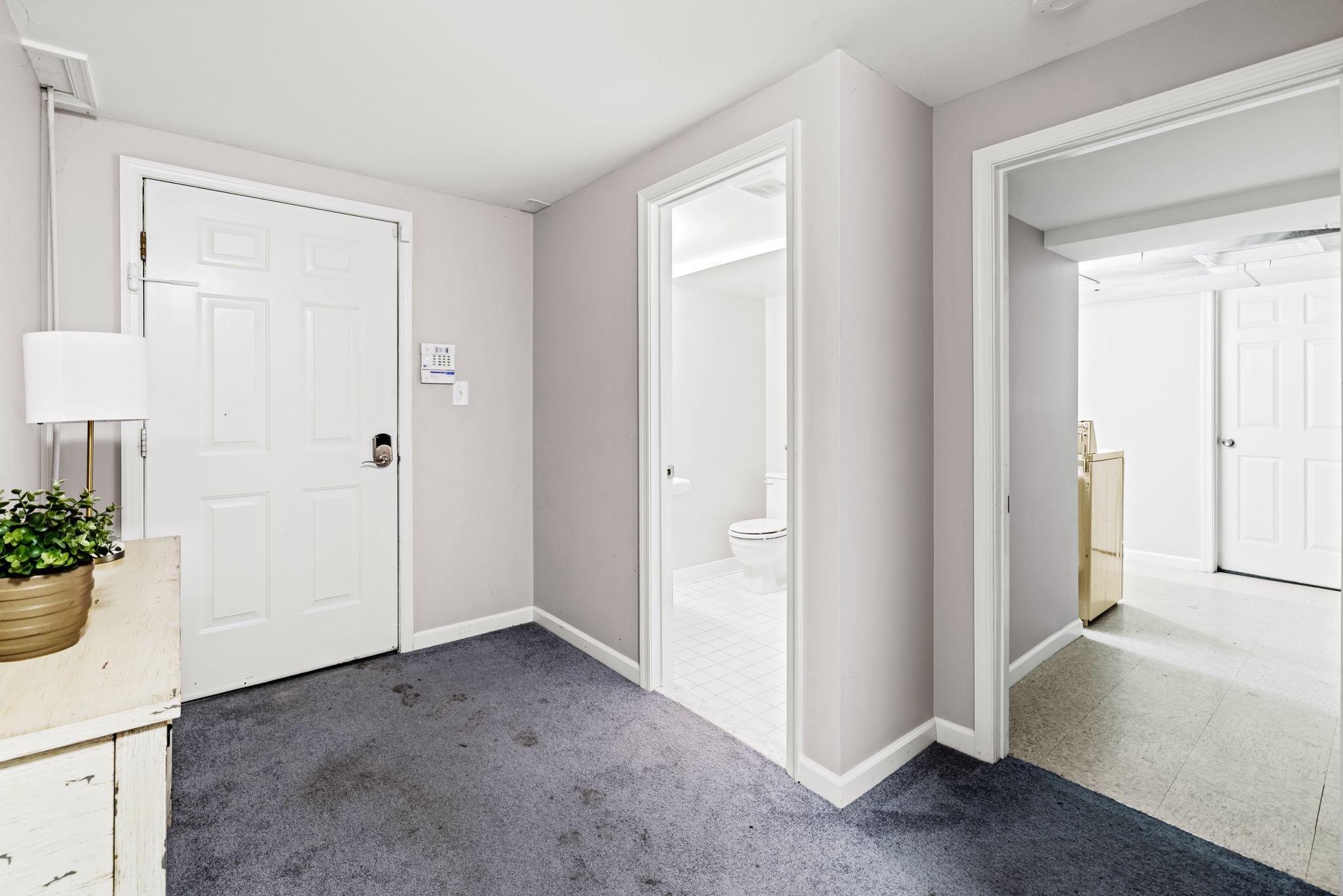 MOUNT WASHINGTON - Residential
