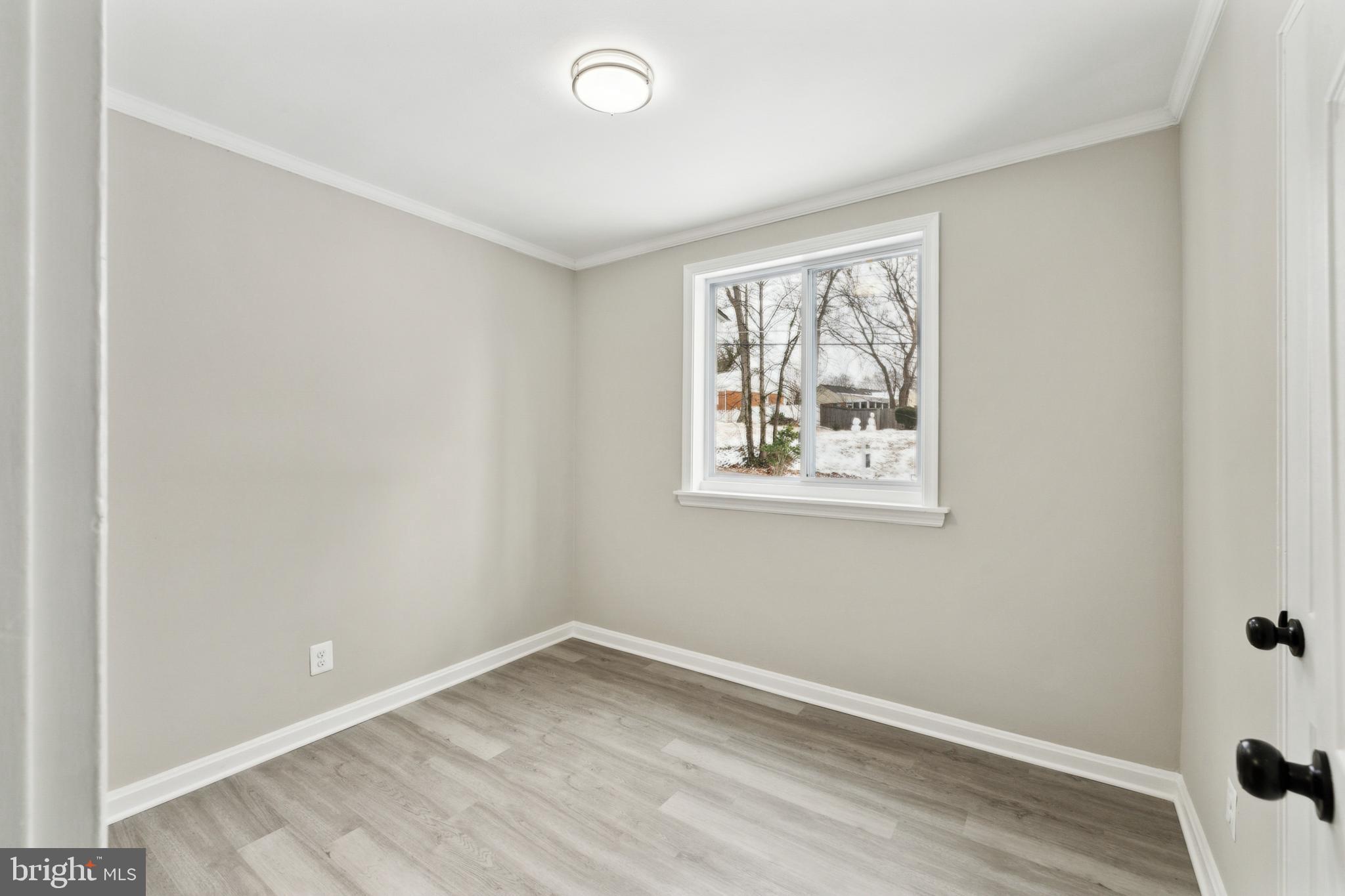 COLUMBIA PINES - Residential