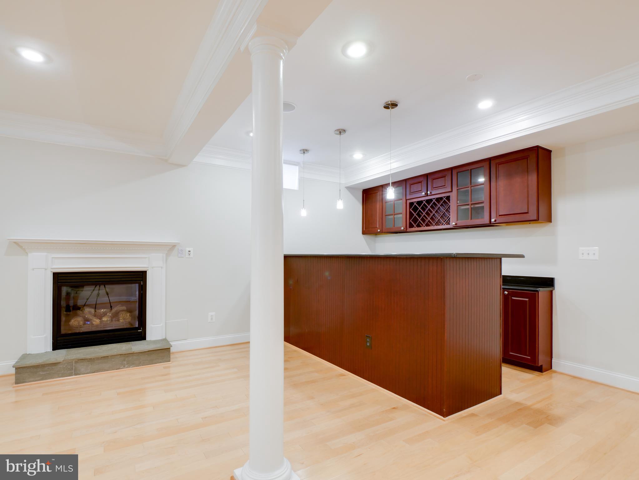 ESTATES AT GREAT FALLS - Residential