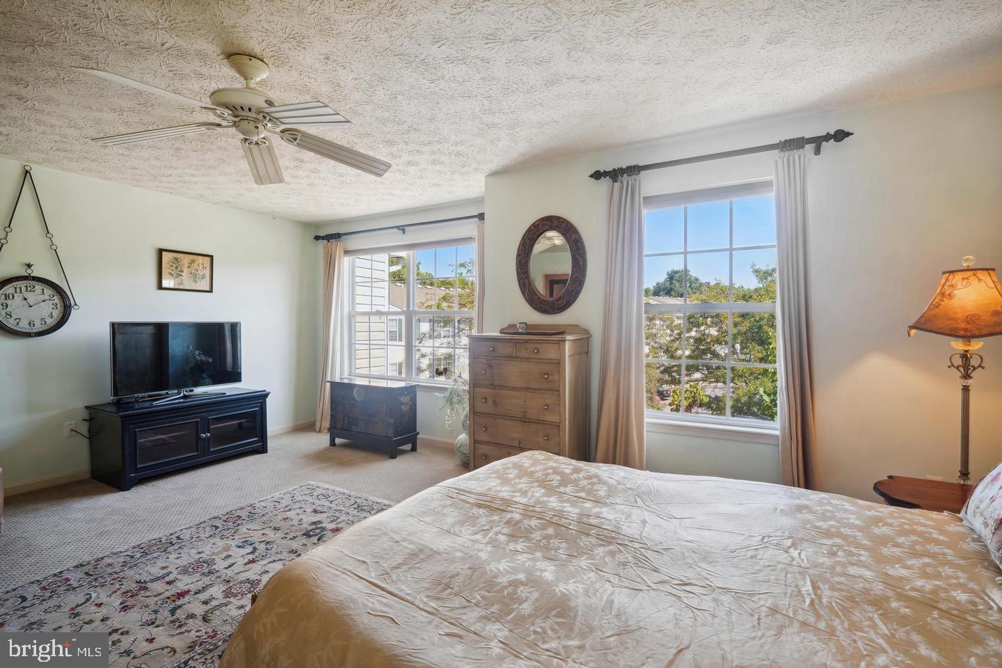 ANNAPOLIS OVERLOOK - Residential Lease