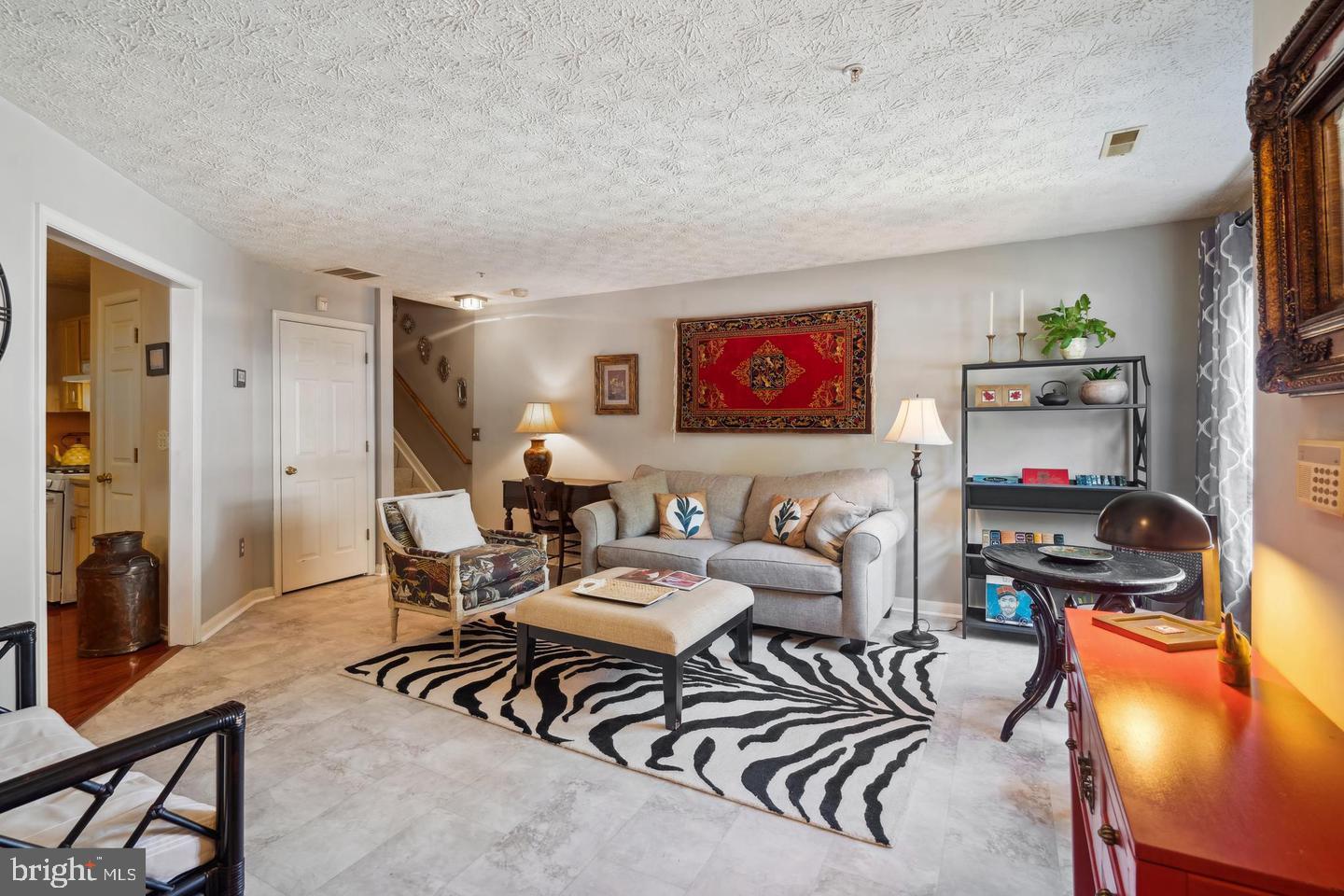 ANNAPOLIS OVERLOOK - Residential Lease