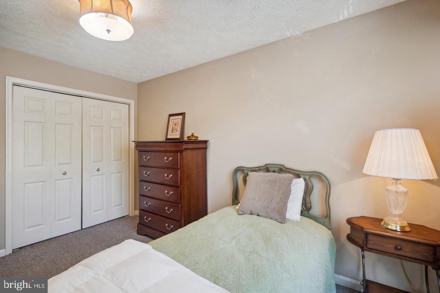 ANNAPOLIS OVERLOOK - Residential Lease