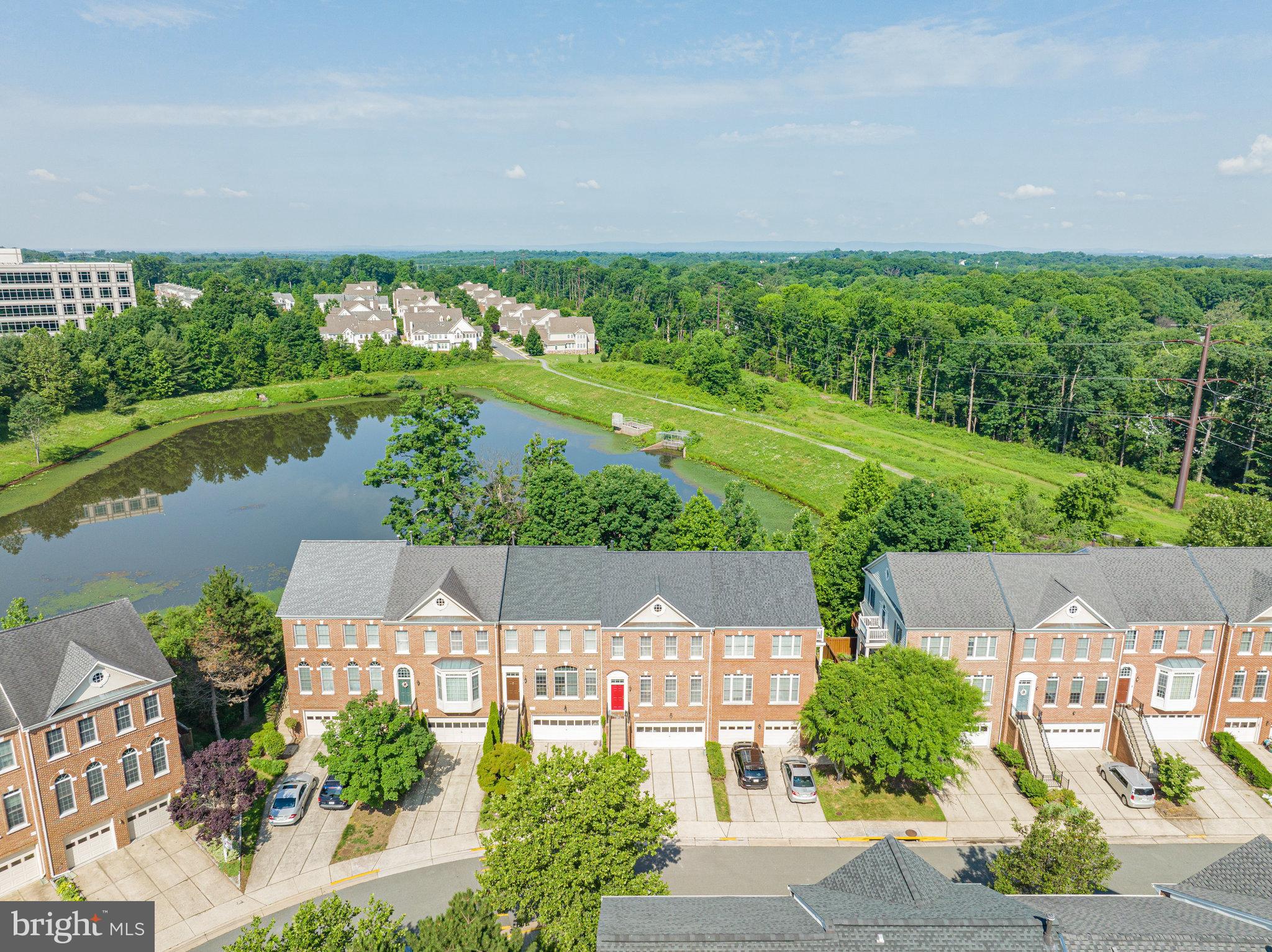 4560 FAIR VALLEY DRIVE