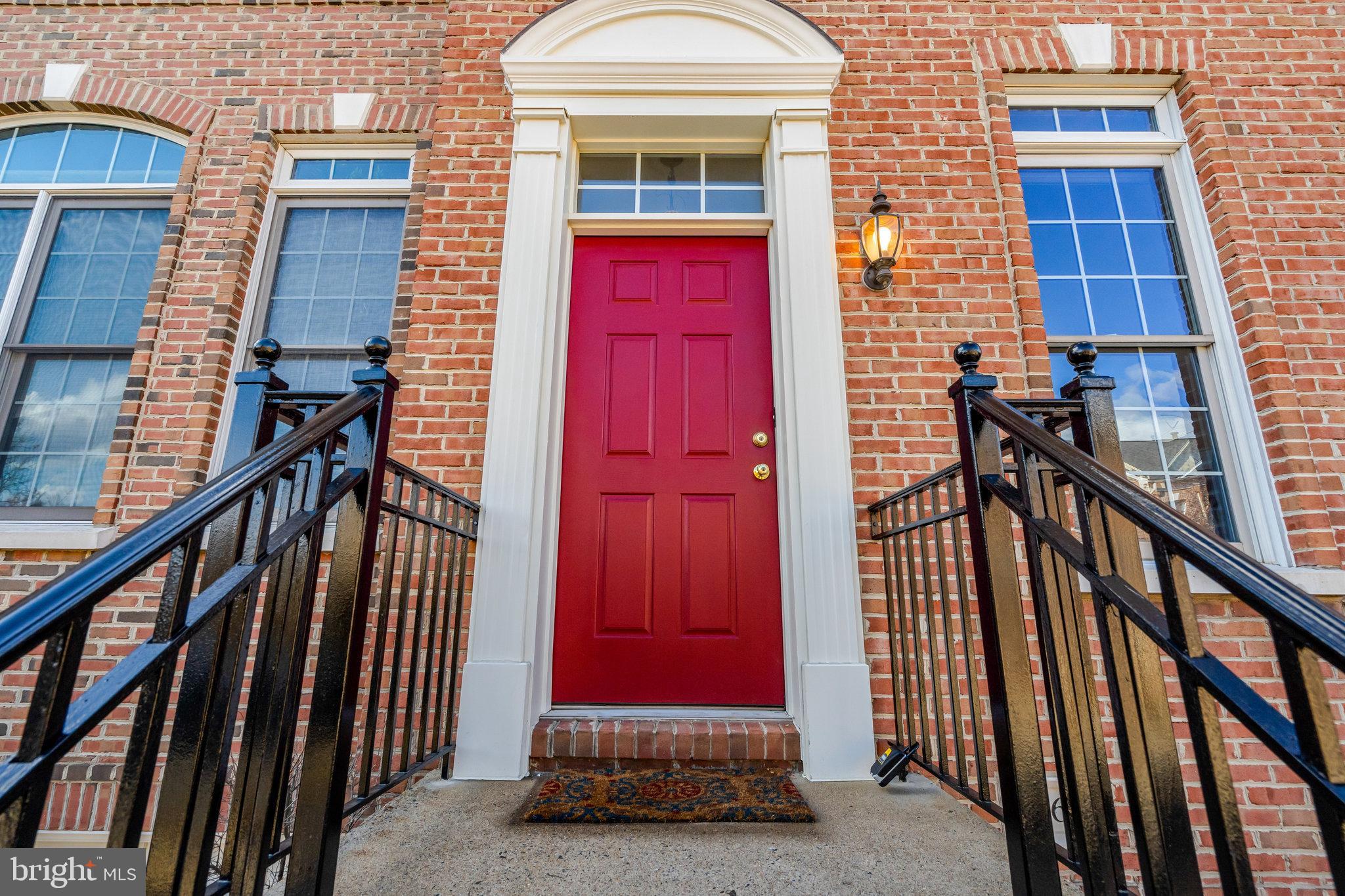 4560 FAIR VALLEY DRIVE