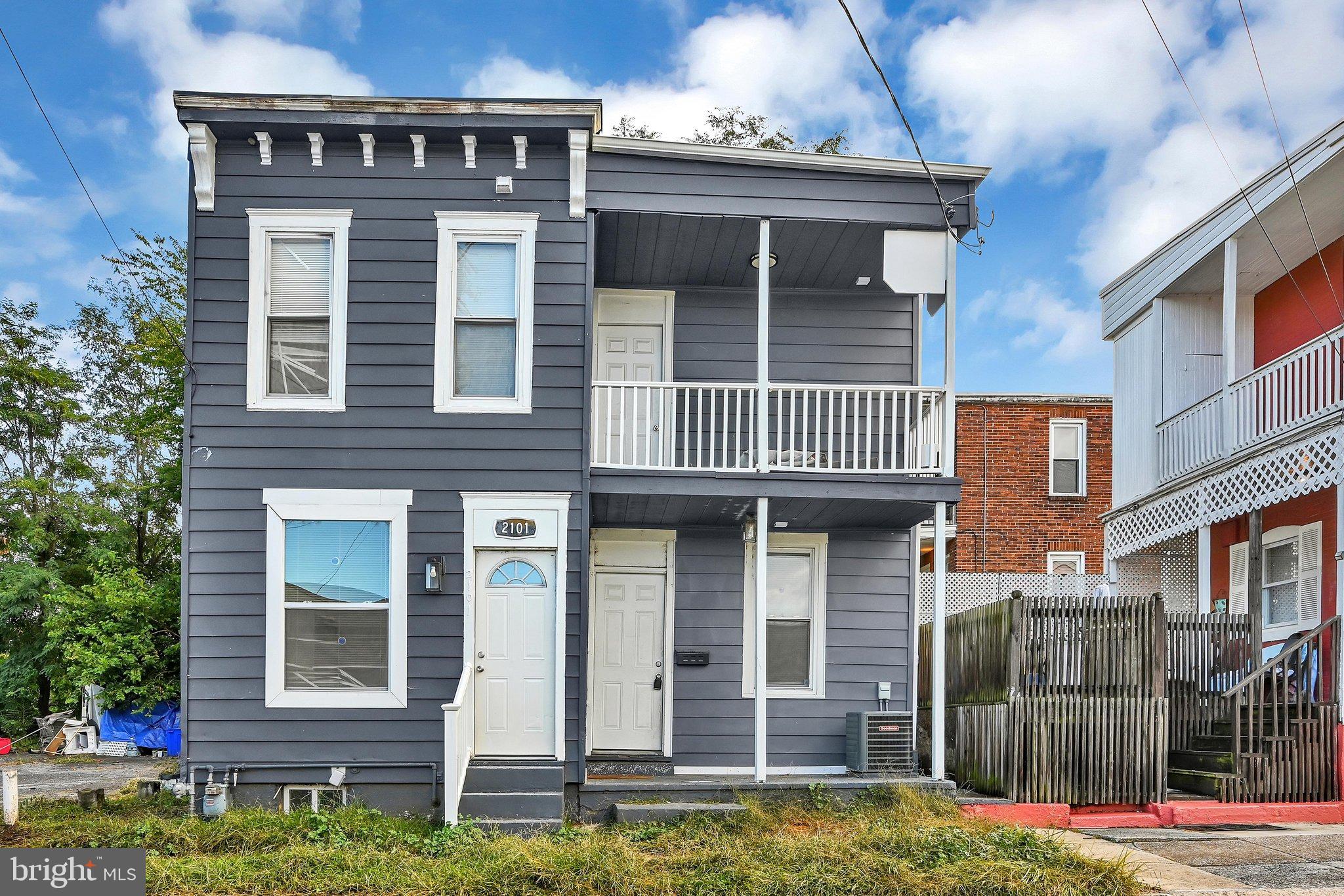 2101 LOGAN STREET
