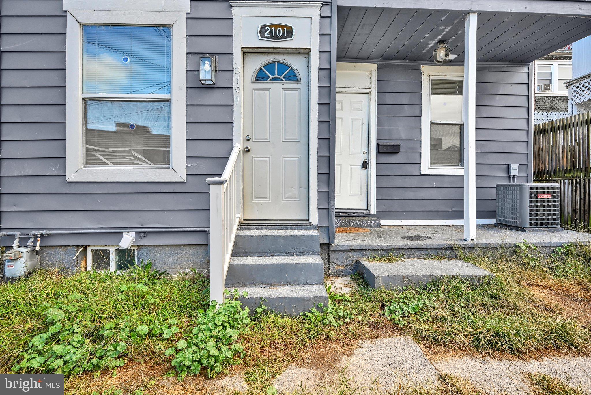 2101 LOGAN STREET