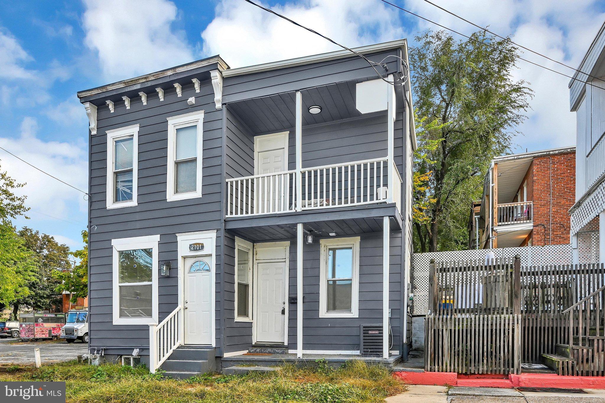 2101 LOGAN STREET
