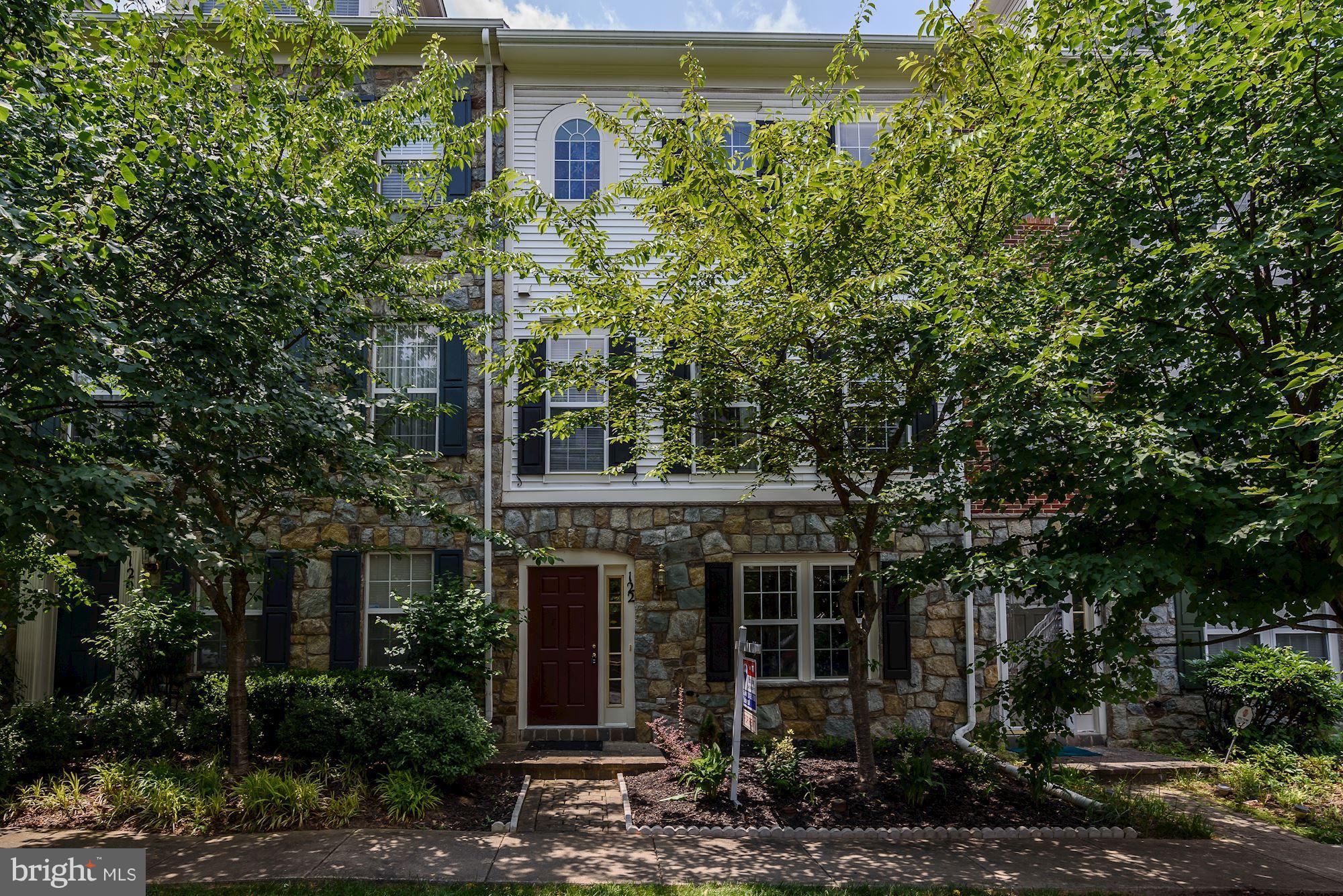 THIS GORGEOUS TOWNHOME AT POPULAR KING FARM W/3 BR, 2.5 BA, 2 years new HARDWOOD FLOOR throughout the house, two years NEW BATH FLOORS, FINISHED REC. RM, GAS HEAT, GAS FIREPLACE, 2 CAR GARAGE, CONVENIENT LOCATION, CLOSE & WALK TO METRO, SHOPPING, LAUNDRY IN 2ND LEVEL, EXTRA LARGE DECK BACK TO OPEN TREE VIEW SPACE, Richard Montgomery High School, PROCESSING FEE $50 AVAILABLE 5/1/2021