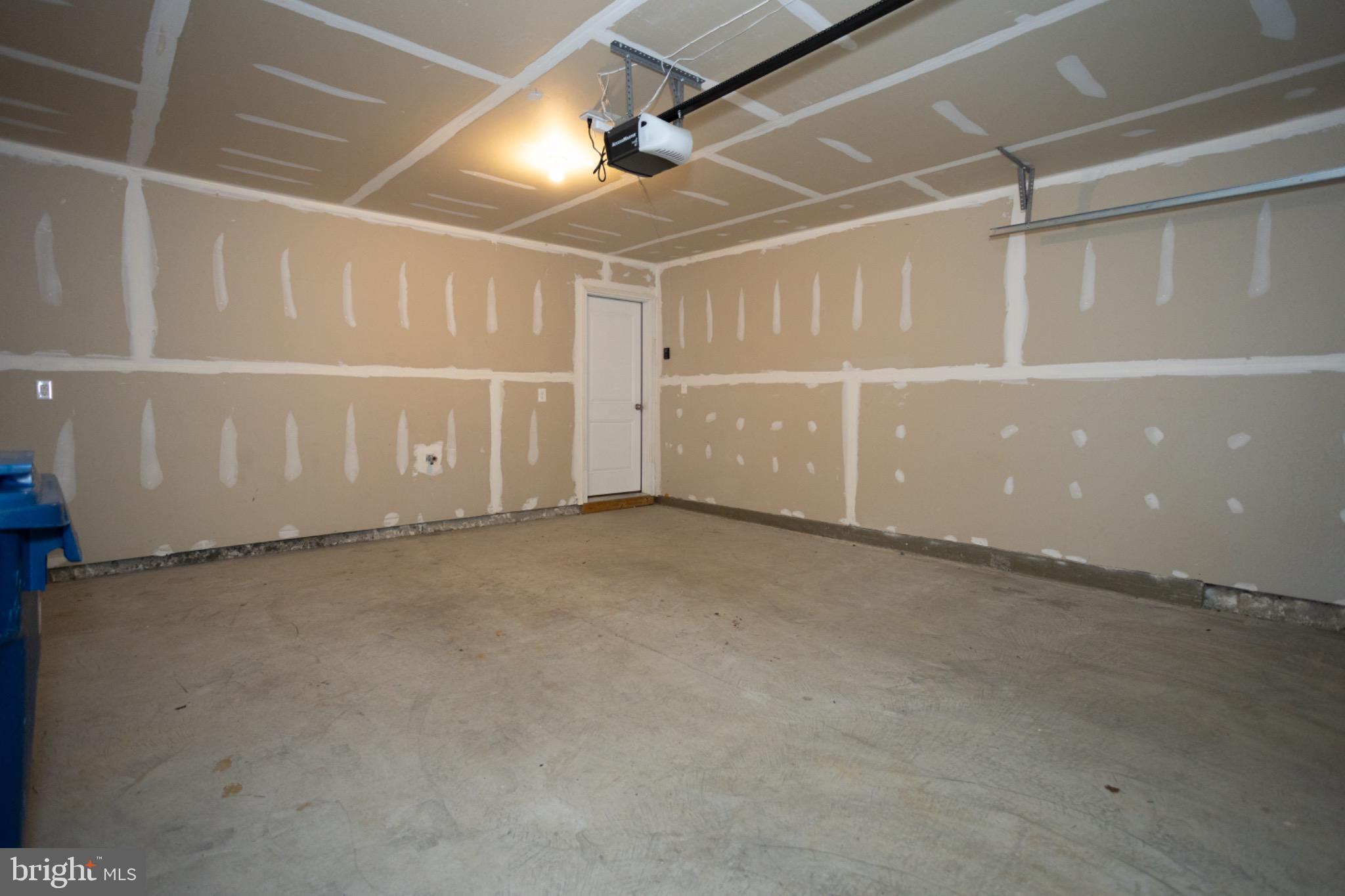 SHENANDOAH CROSSING - Residential