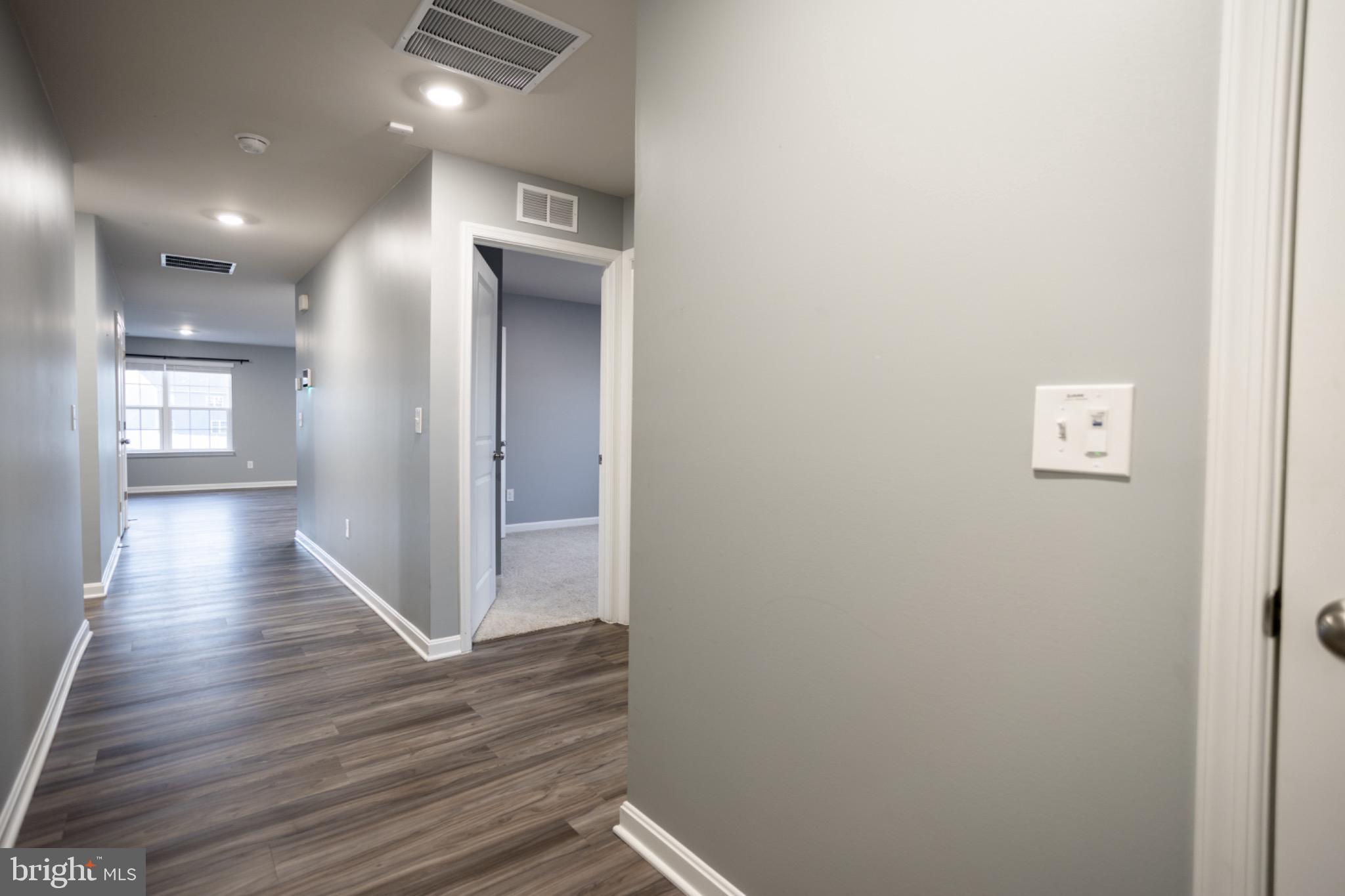 SHENANDOAH CROSSING - Residential