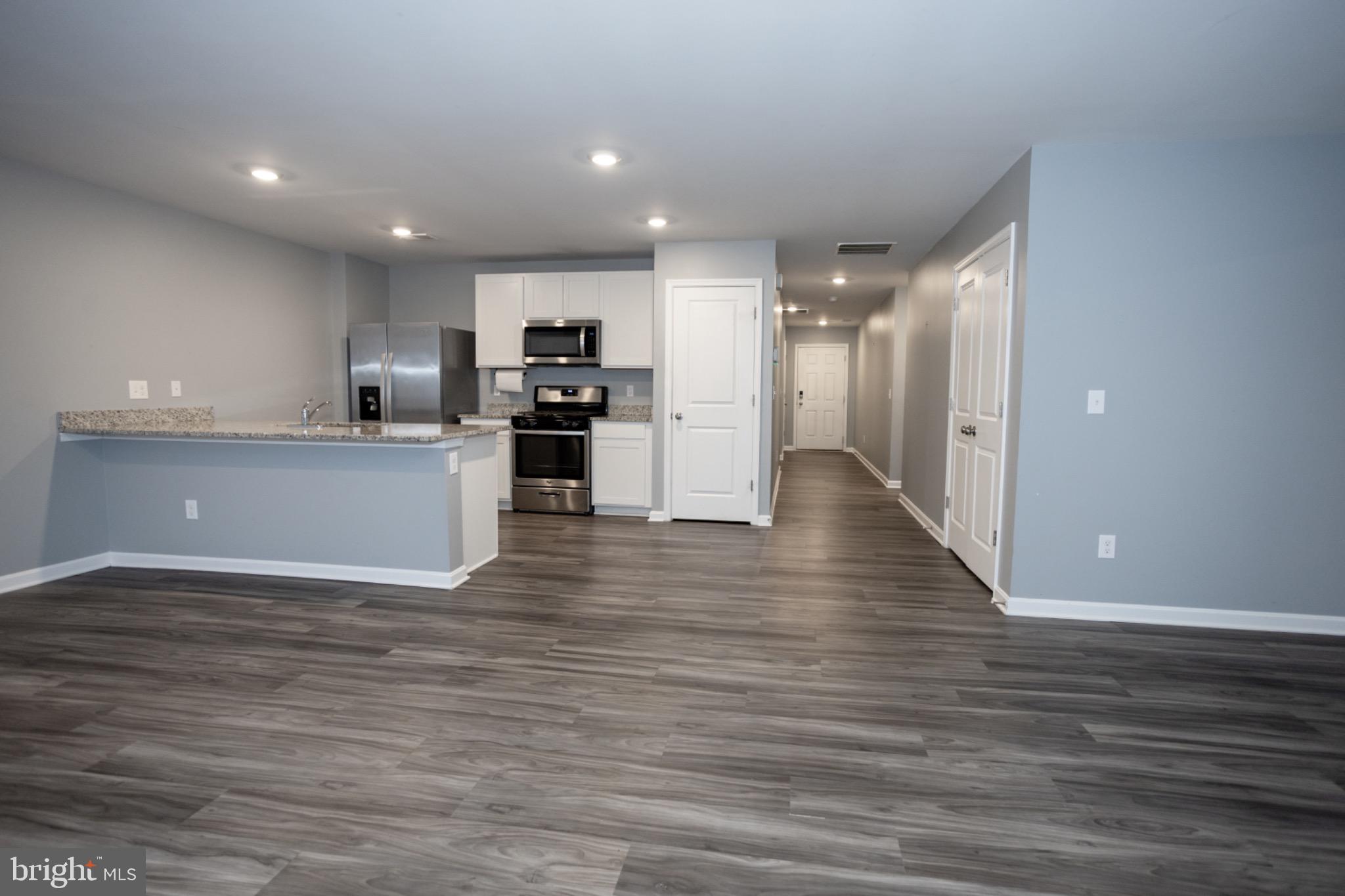 SHENANDOAH CROSSING - Residential