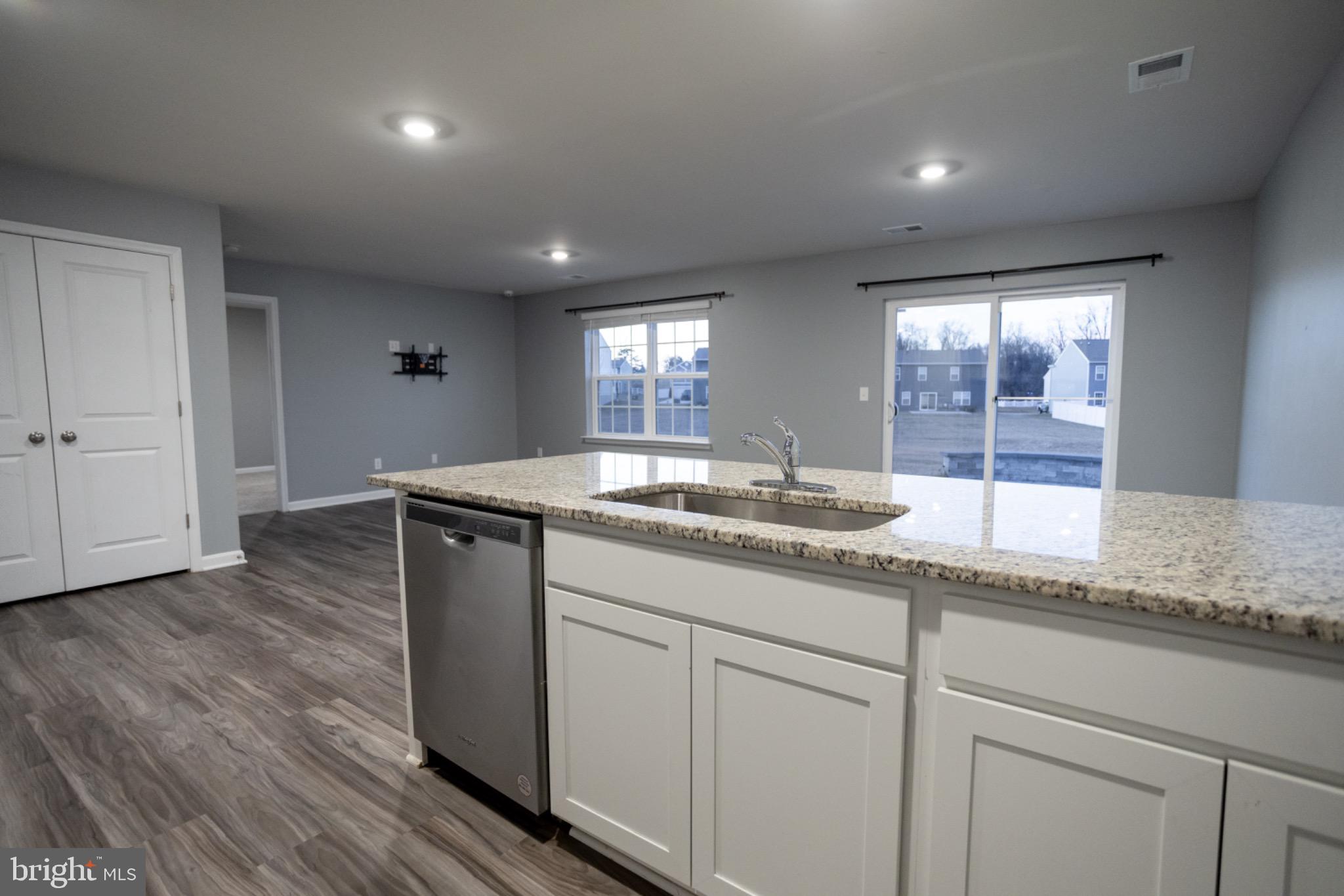 SHENANDOAH CROSSING - Residential