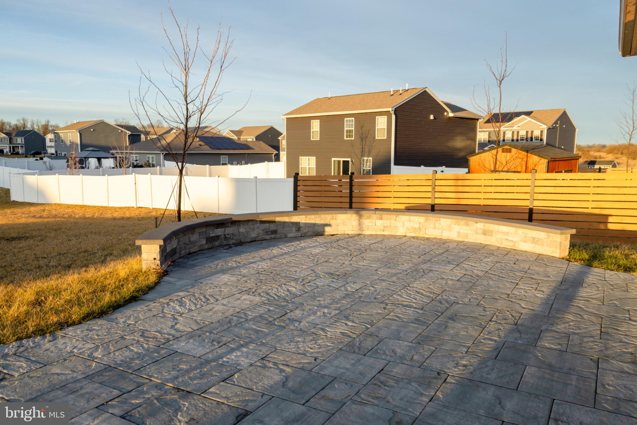 SHENANDOAH CROSSING - Residential