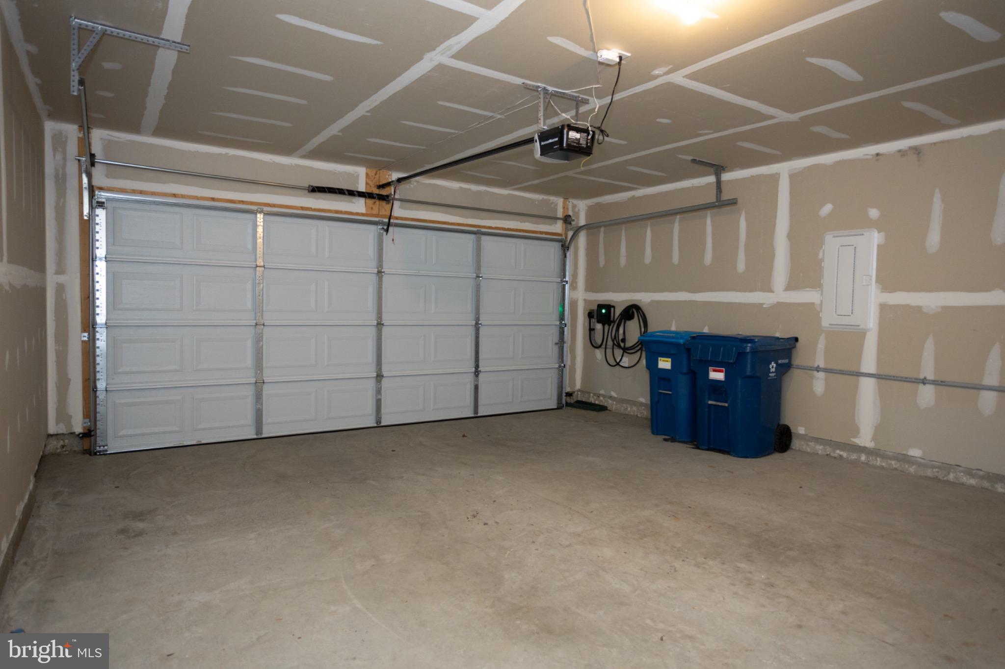 SHENANDOAH CROSSING - Residential