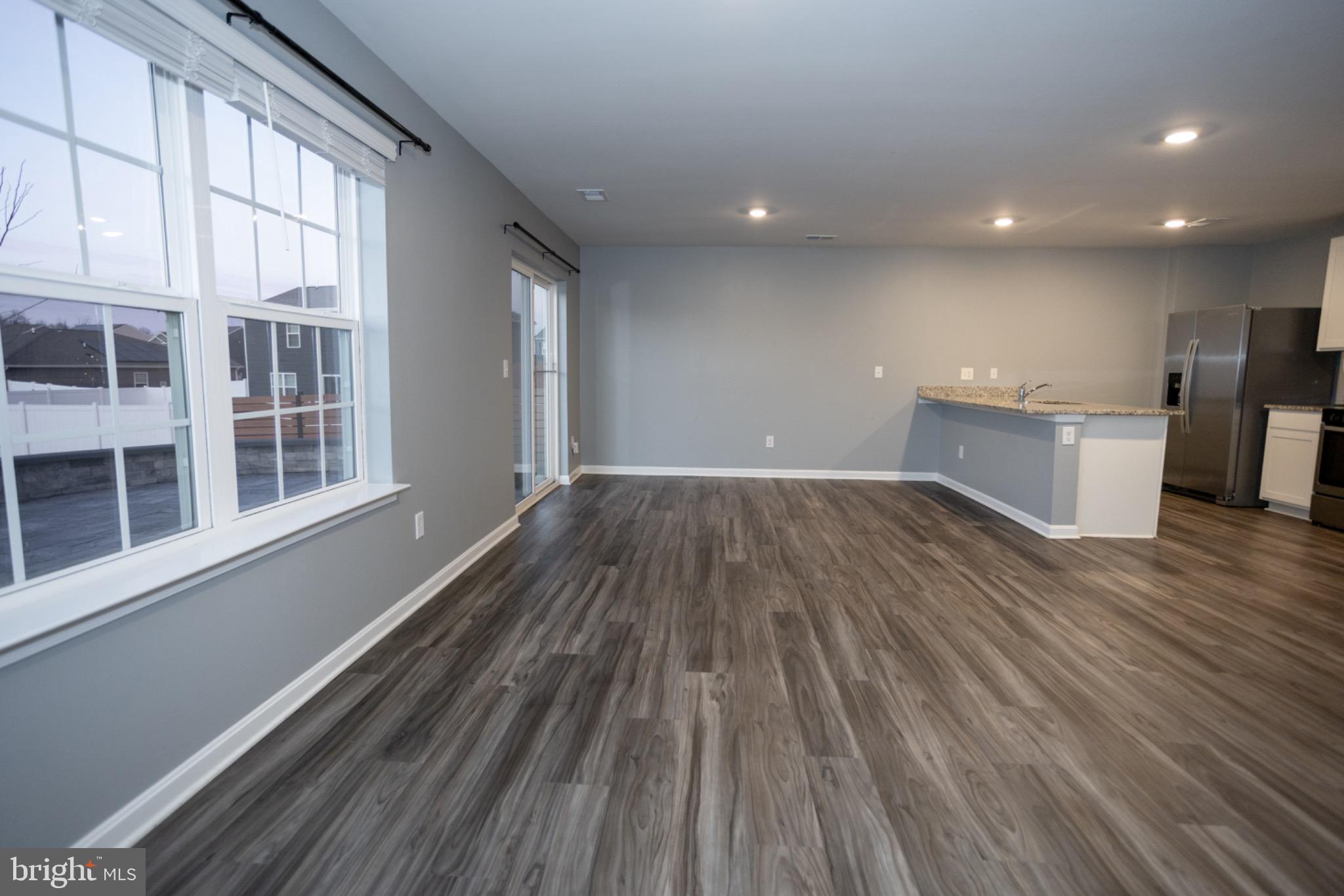 SHENANDOAH CROSSING - Residential