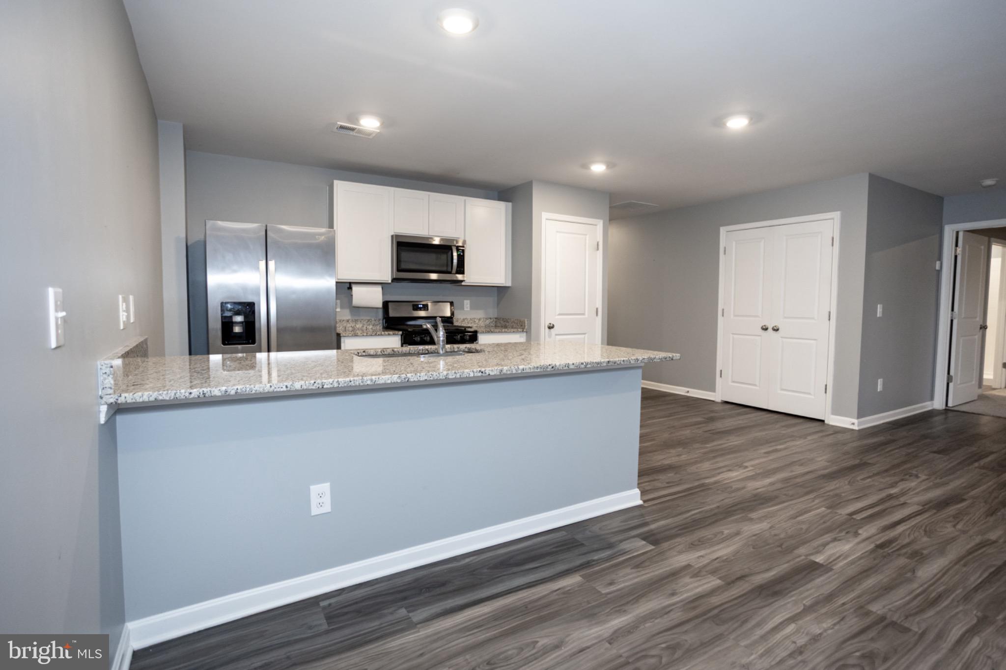 SHENANDOAH CROSSING - Residential