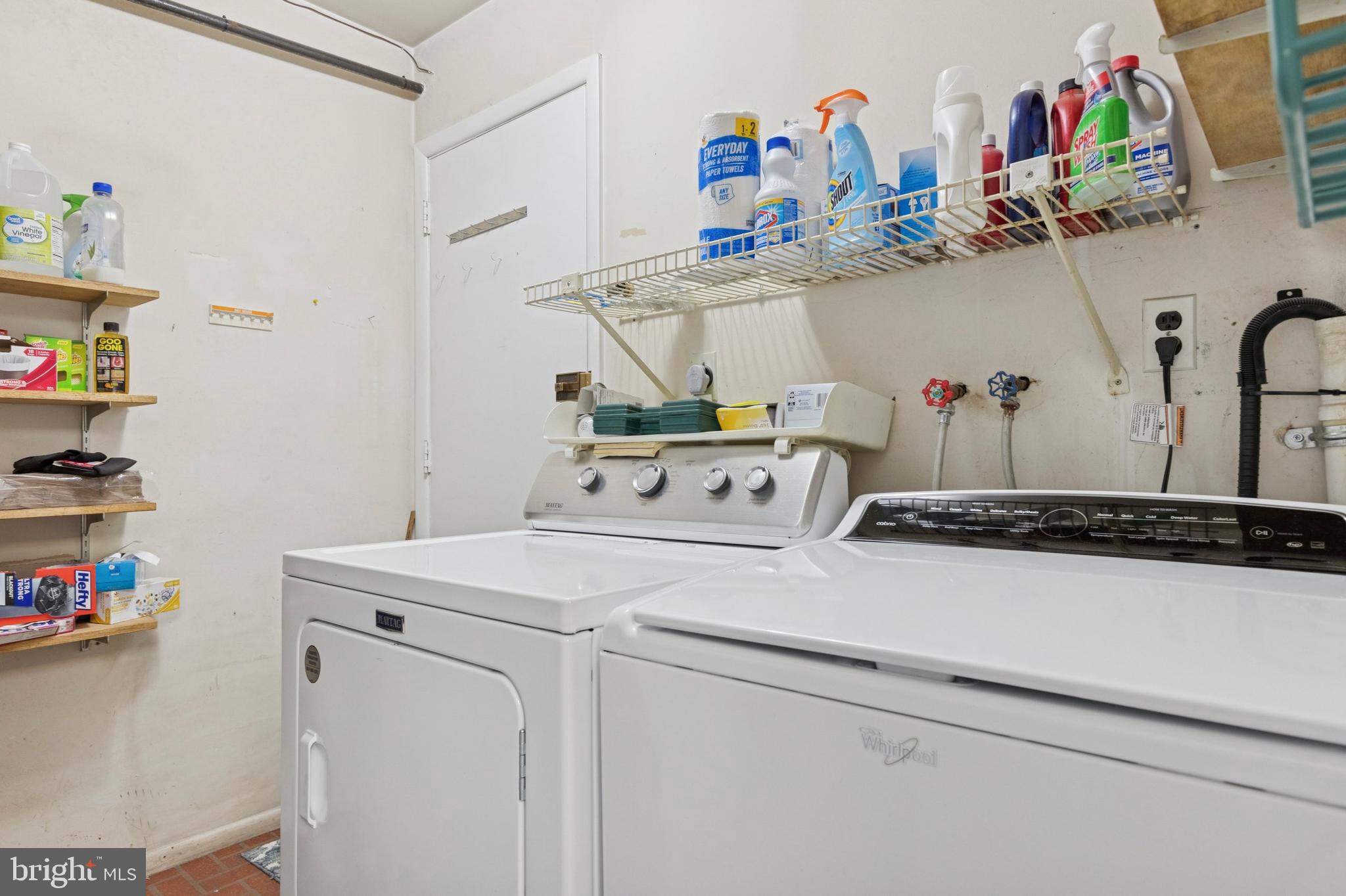 NEWTOWN CROSSING - Residential