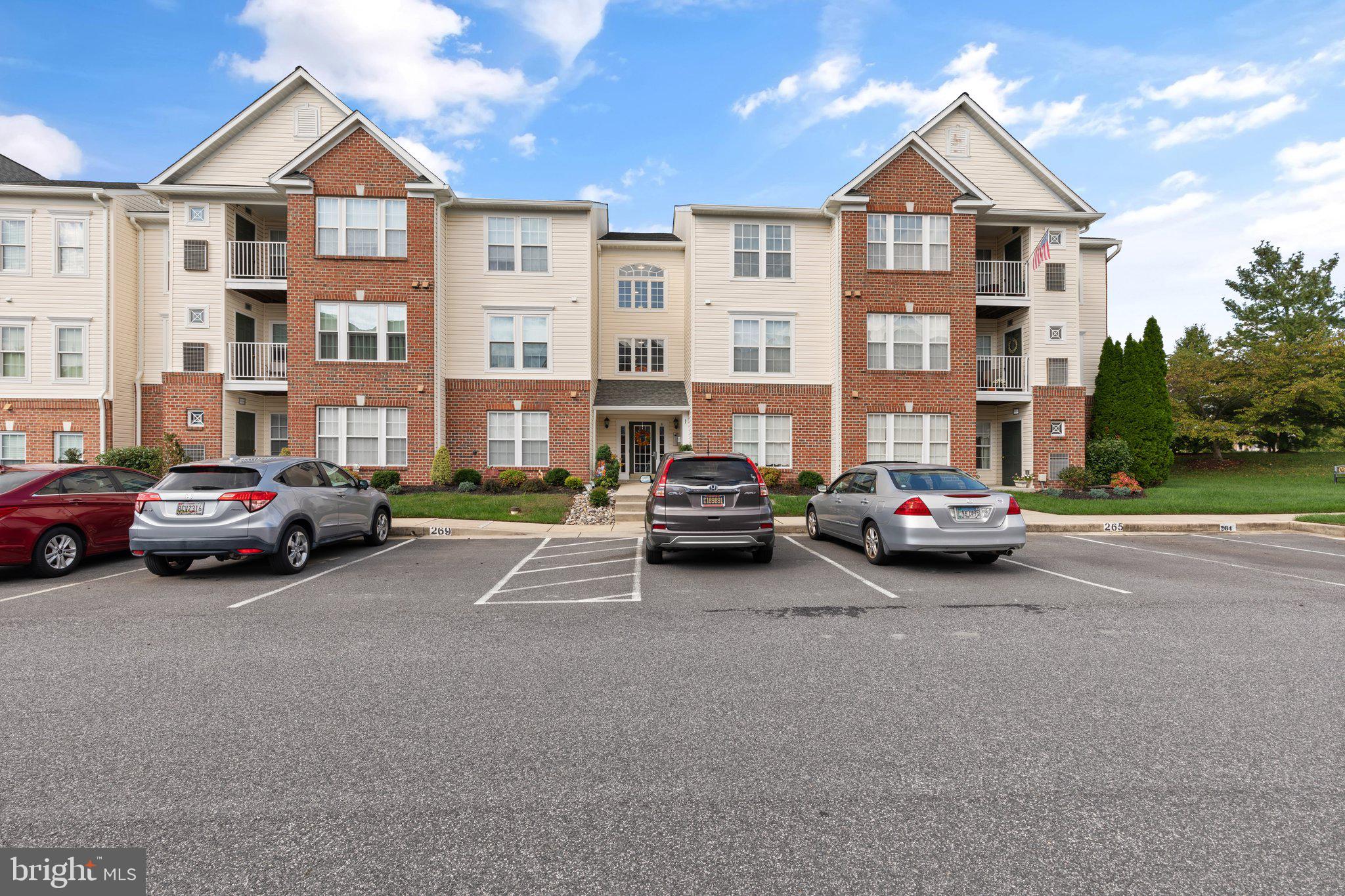 PERRY HALL FARMS - Residential