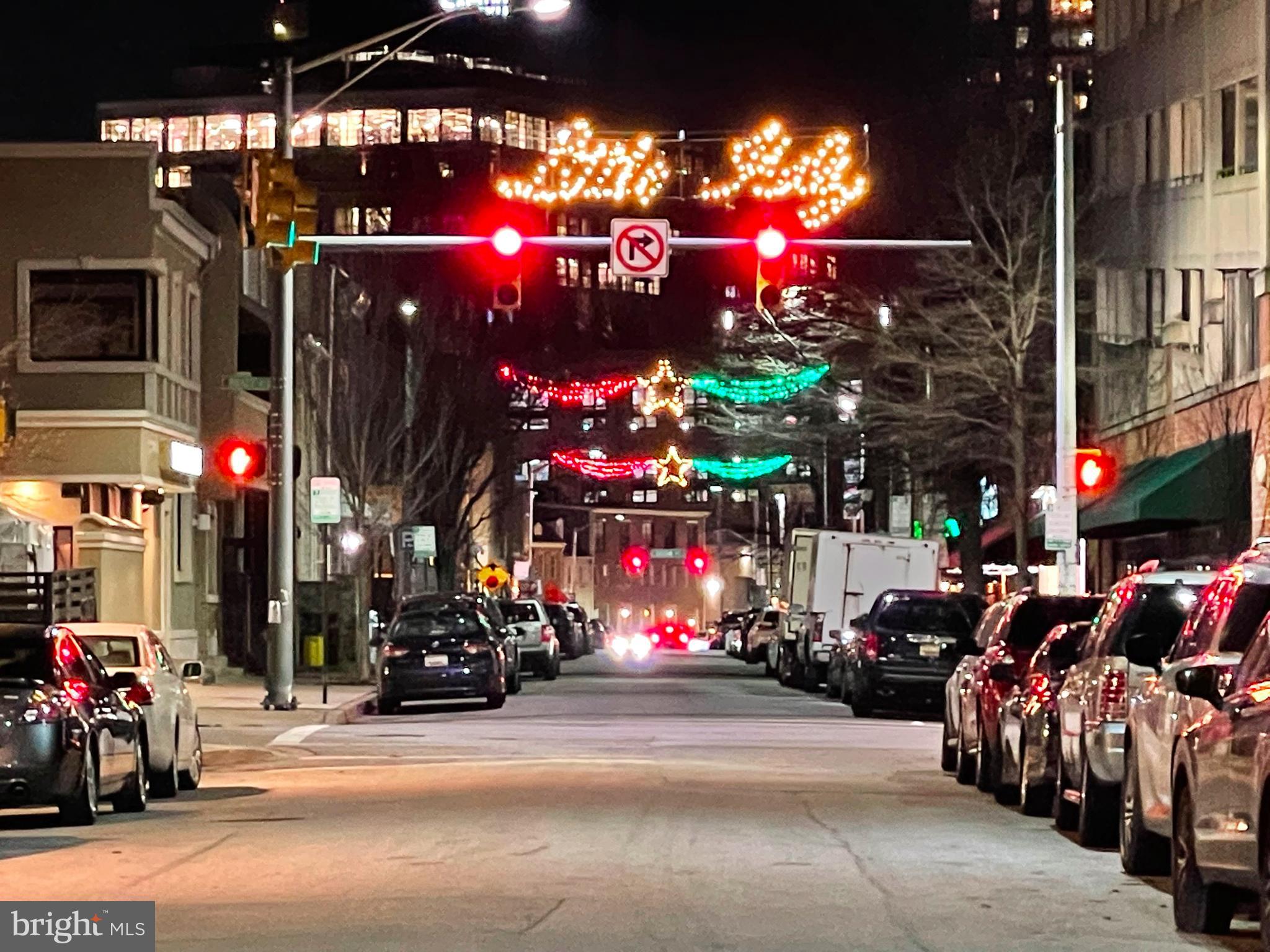 ALBEMARLE SQUARE - Residential