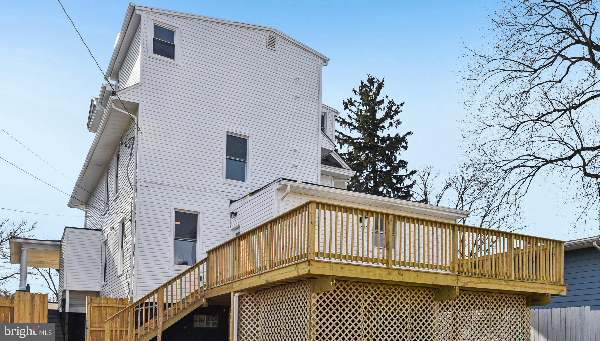 WEST ARLINGTON - Residential